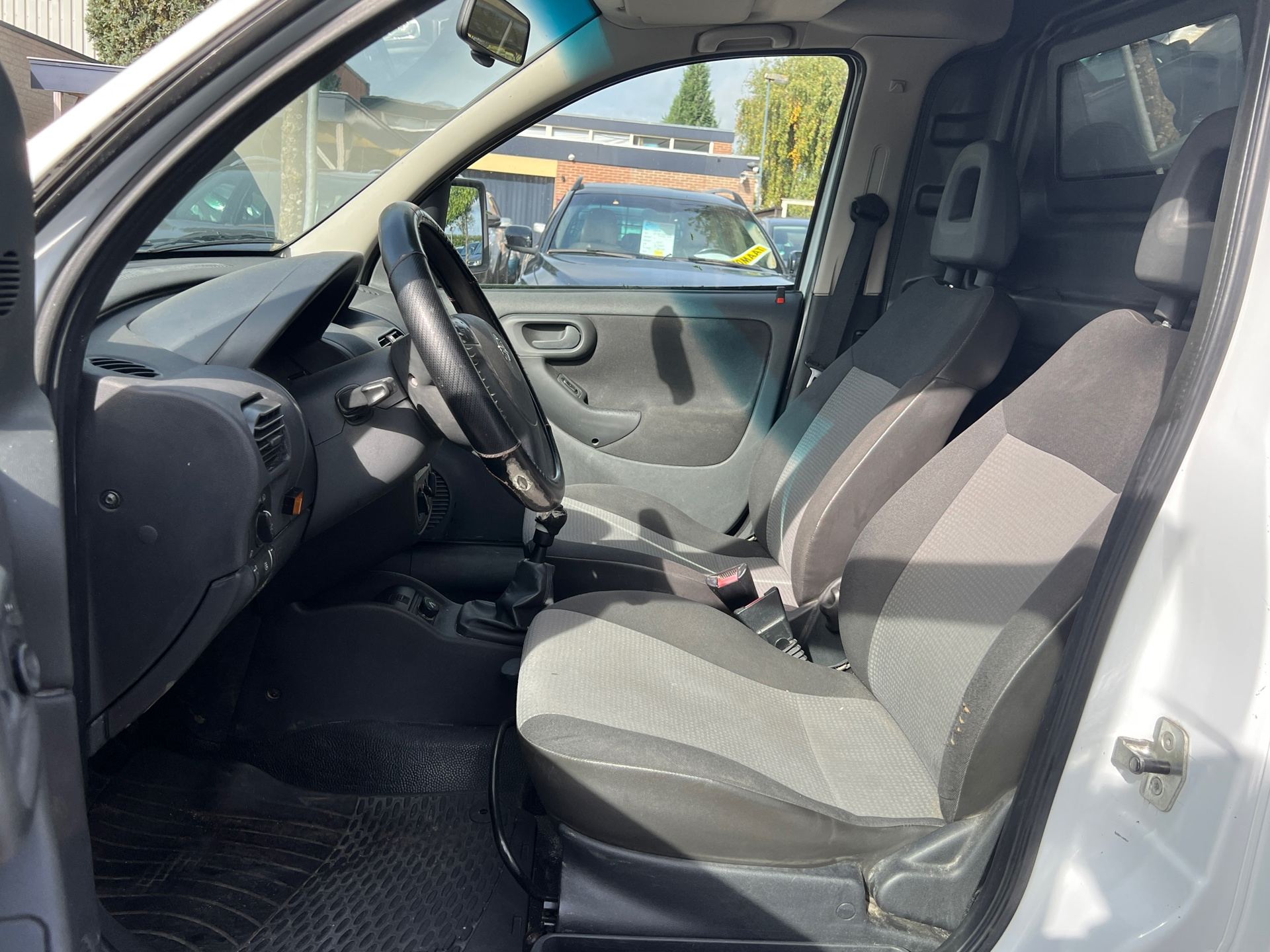 Foto van Opel Combo C Van CNG