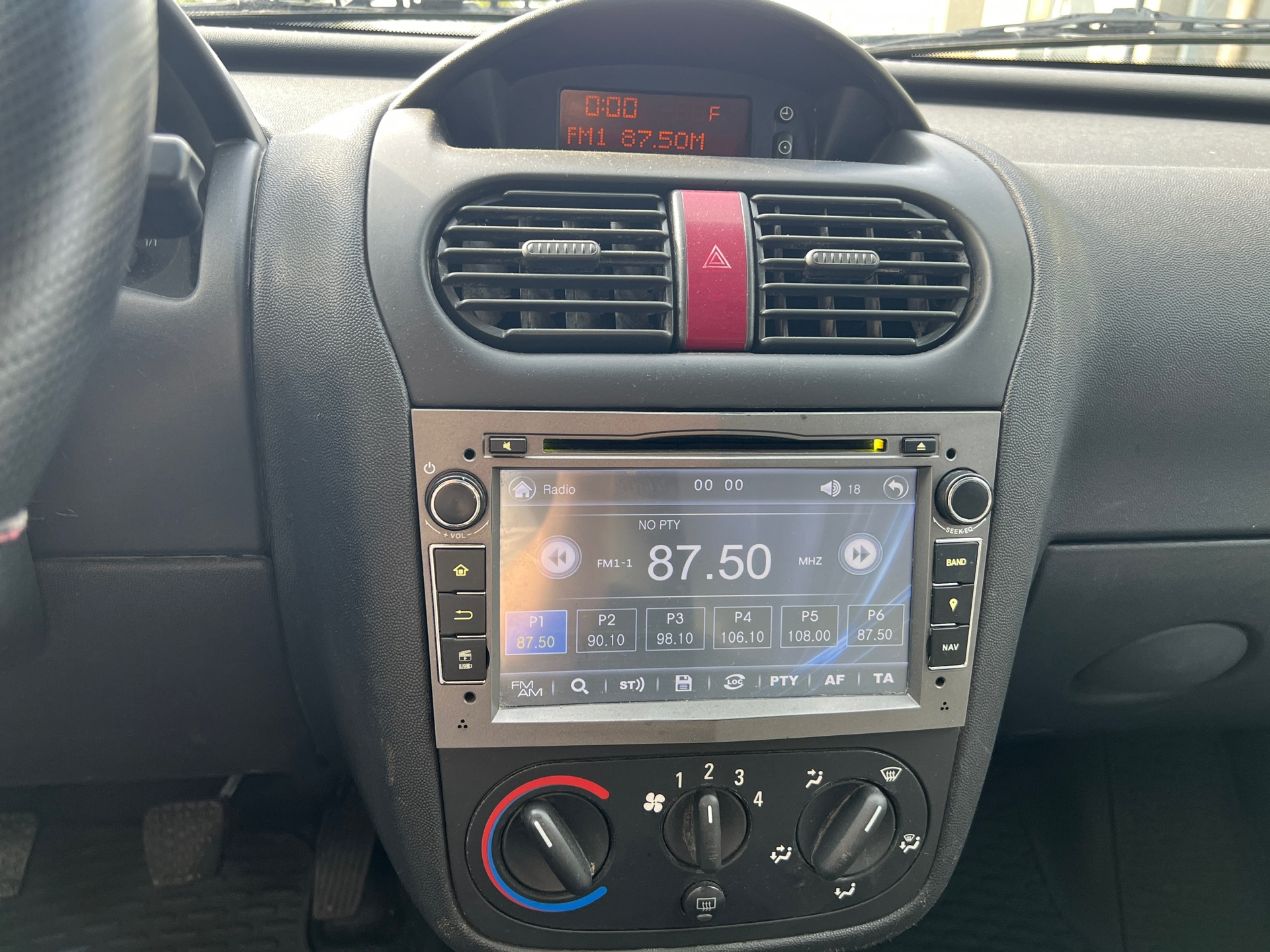 Foto van Opel Combo C Van CNG
