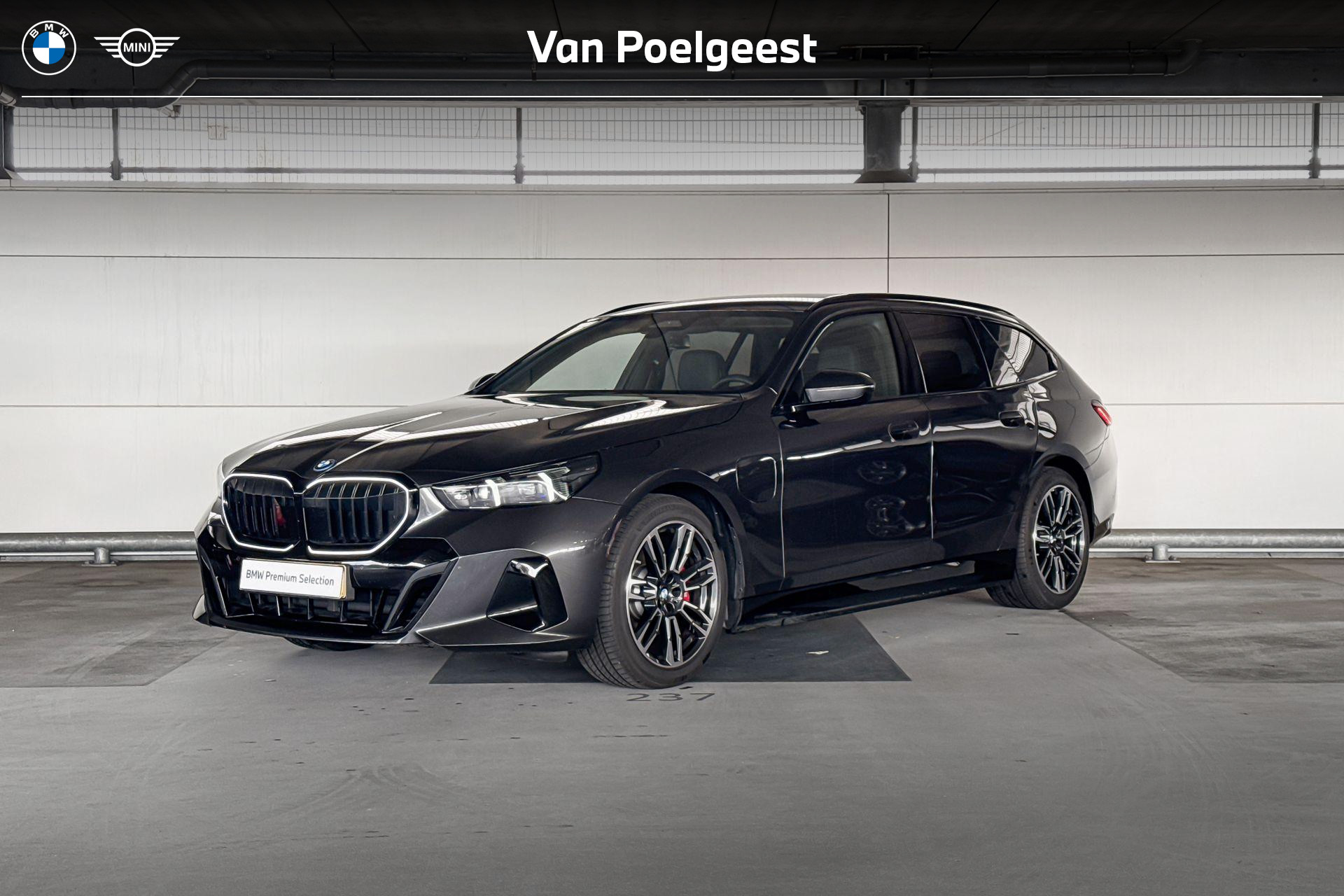 BMW 5 Serie Touring 530e 2026 - voorkant