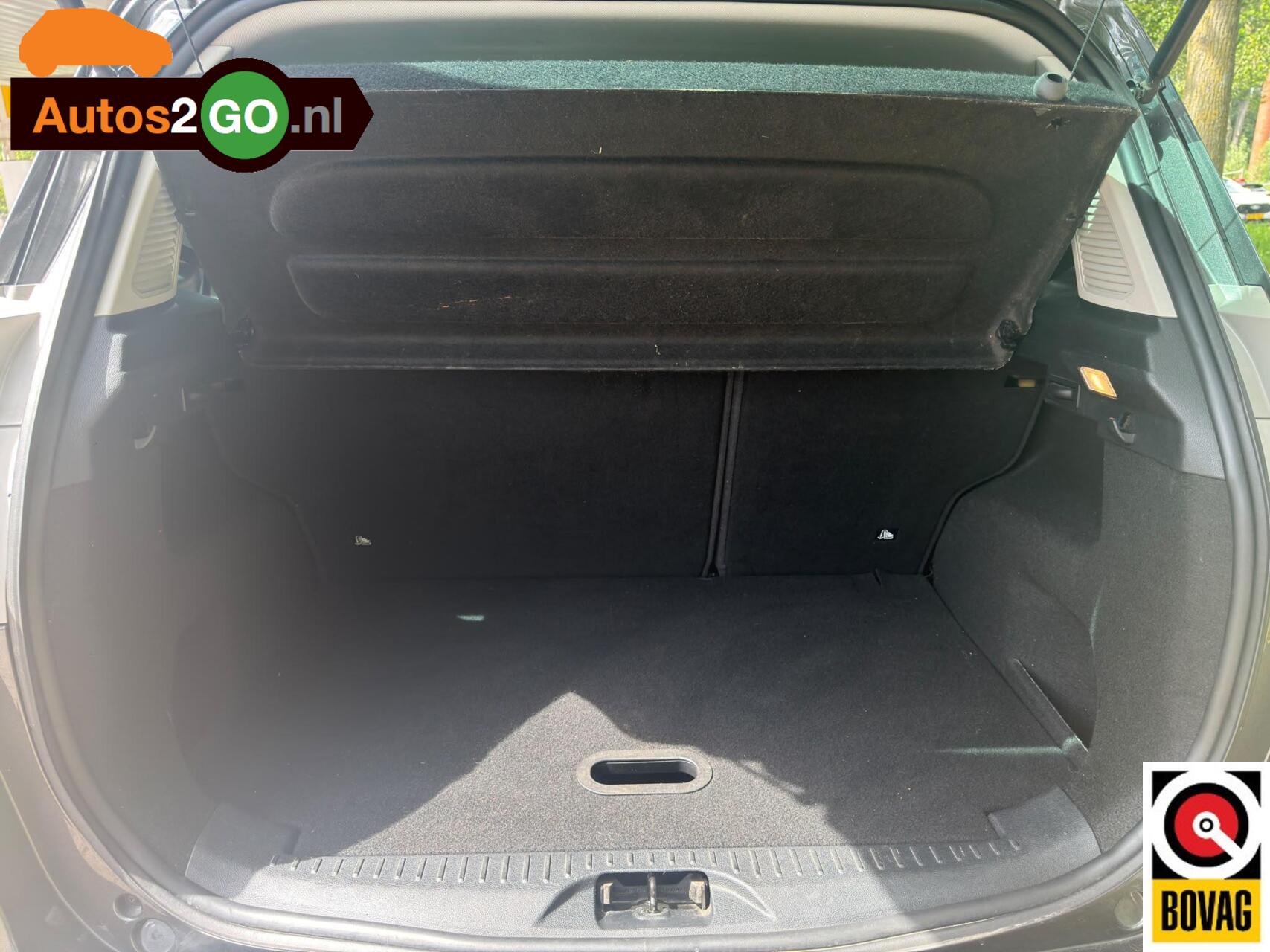 Foto van Ford B-max