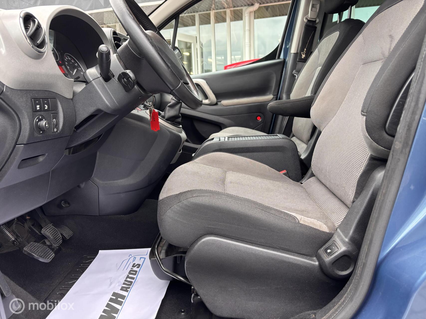 Foto van Peugeot Partner
