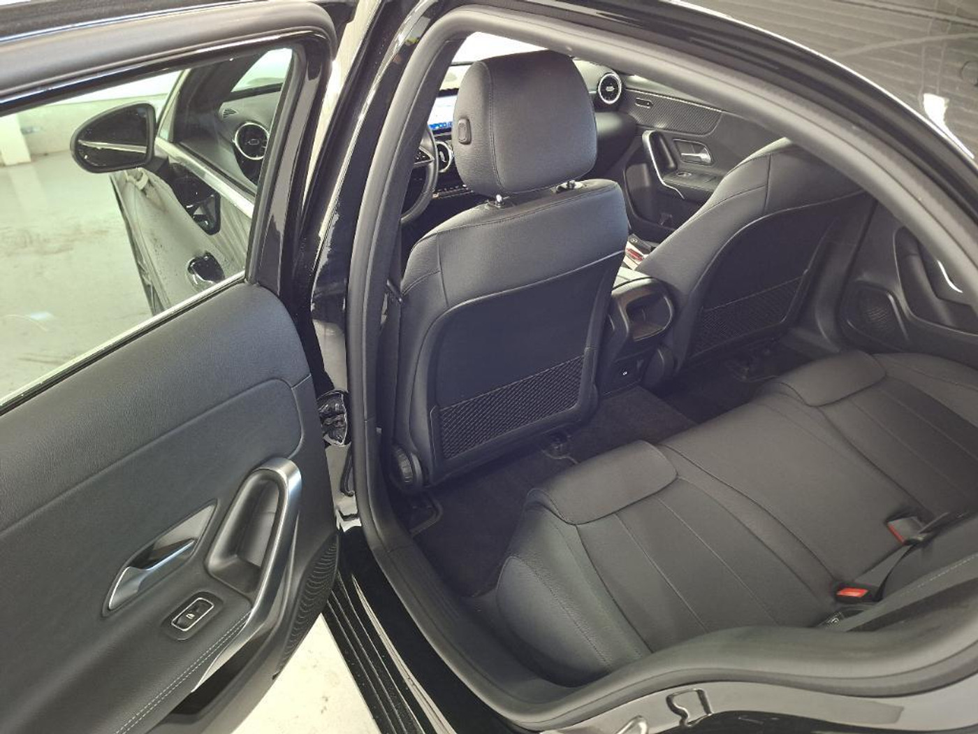 Foto van Mercedes-Benz A 250 E