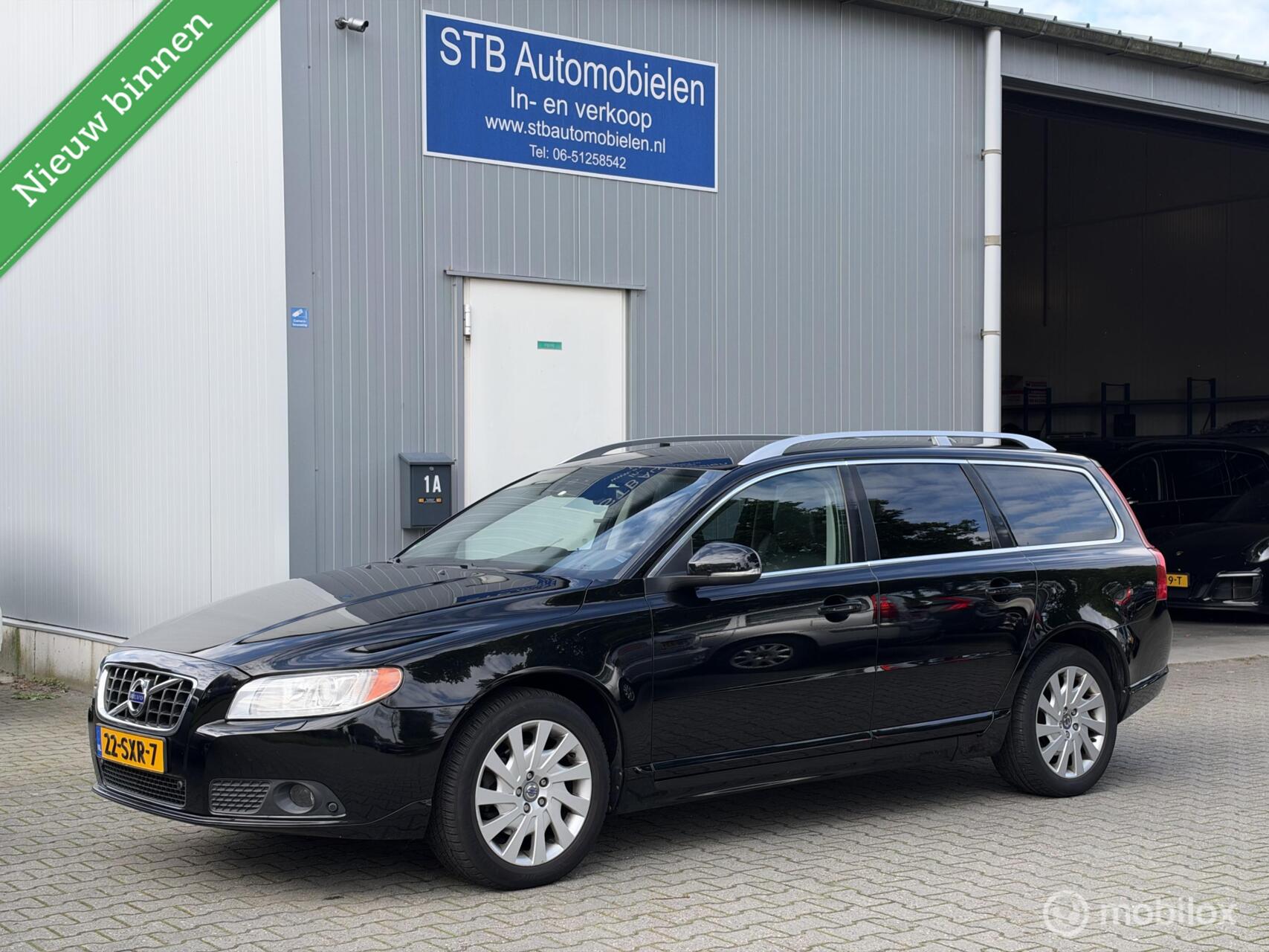 Volvo V70 1.6 T4 Limited Edition, Volledig dealer onderhouden 2012 - voorkant