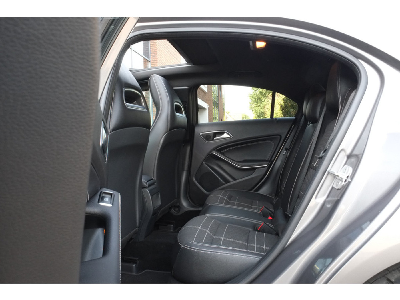 Foto van Mercedes-Benz A 180