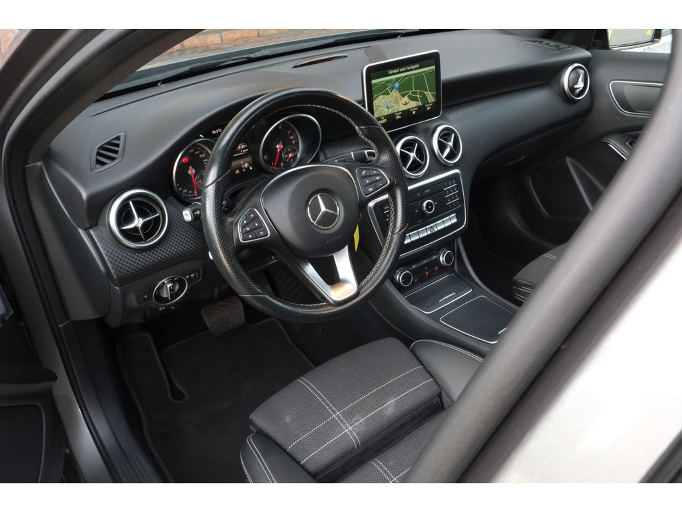 Foto van Mercedes-Benz A 180