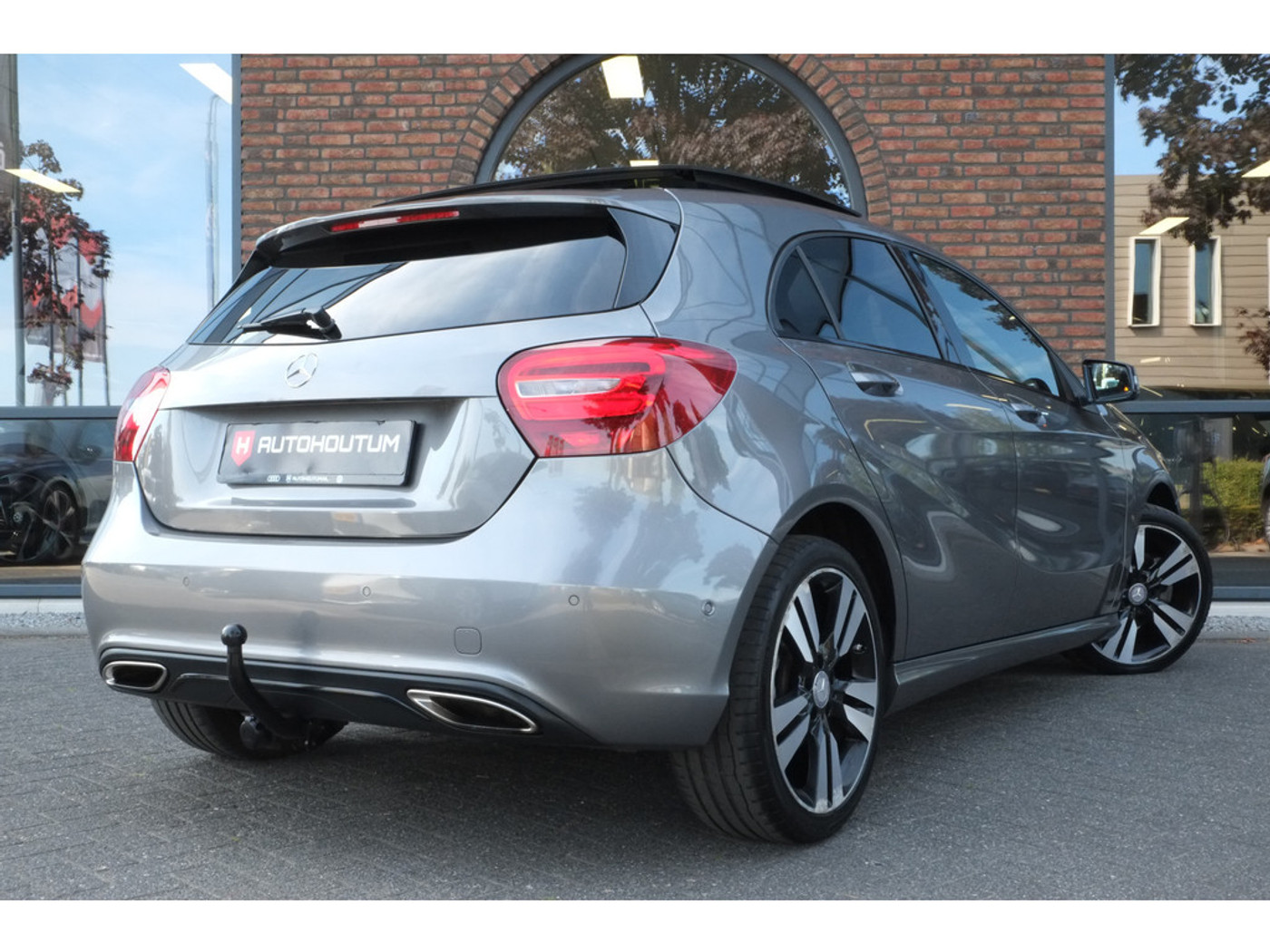Foto van Mercedes-Benz A 180