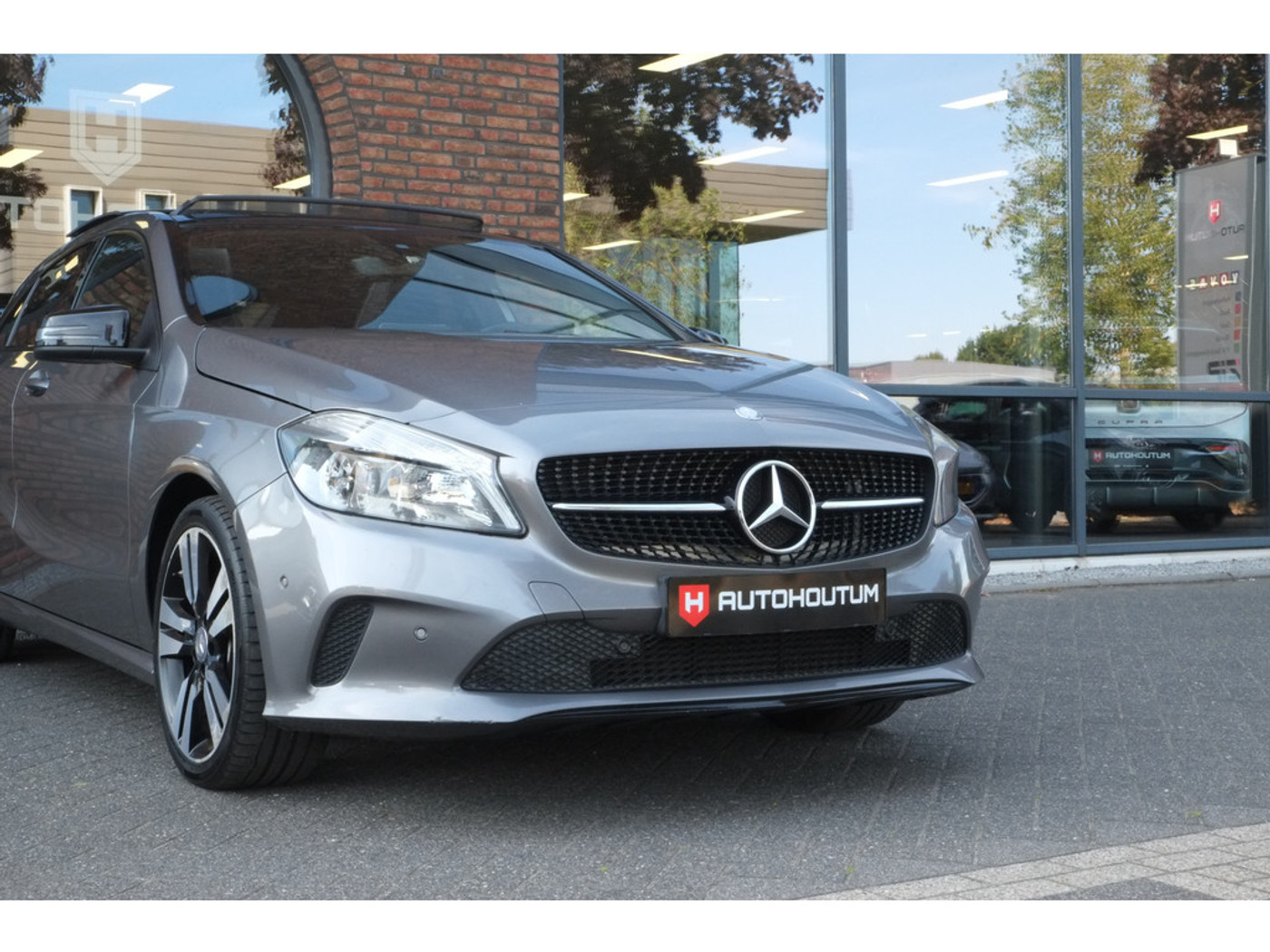 Foto van Mercedes-Benz A 180