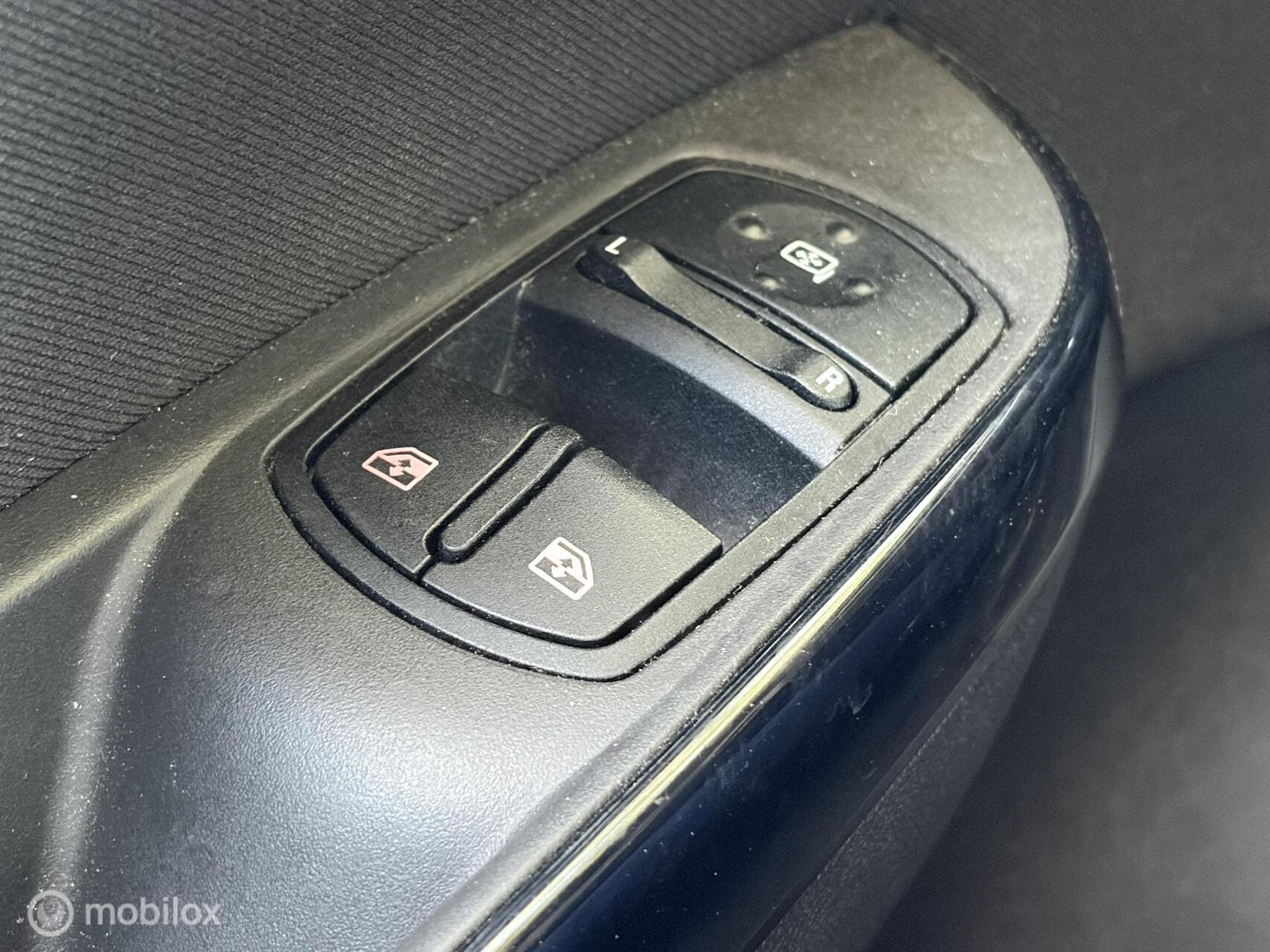 Foto van Opel Corsa-e