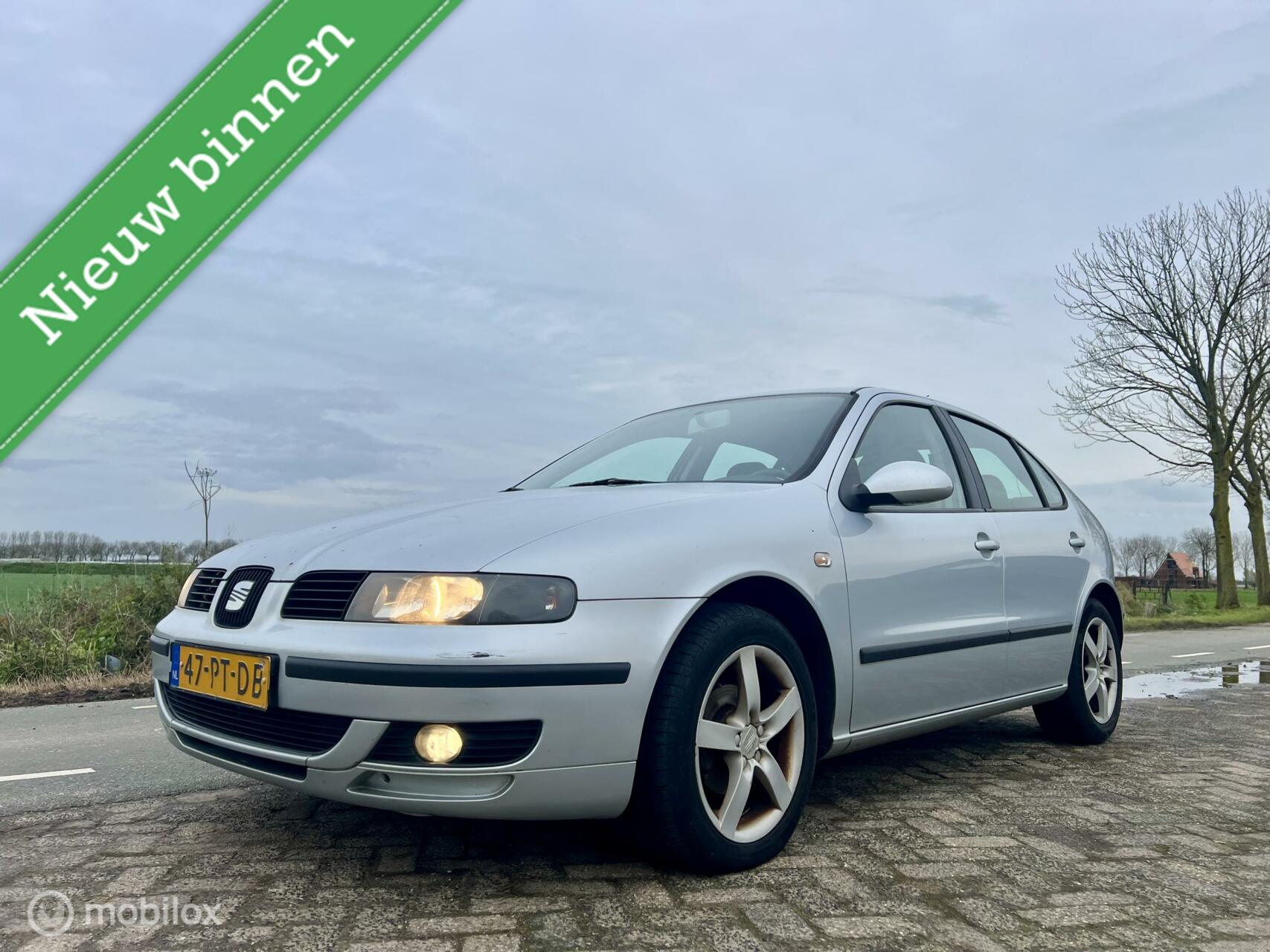 Seat Leon 1.6-16V Sport, BJ 2004, Airco, APK Feb 2027 2004 - voorkant