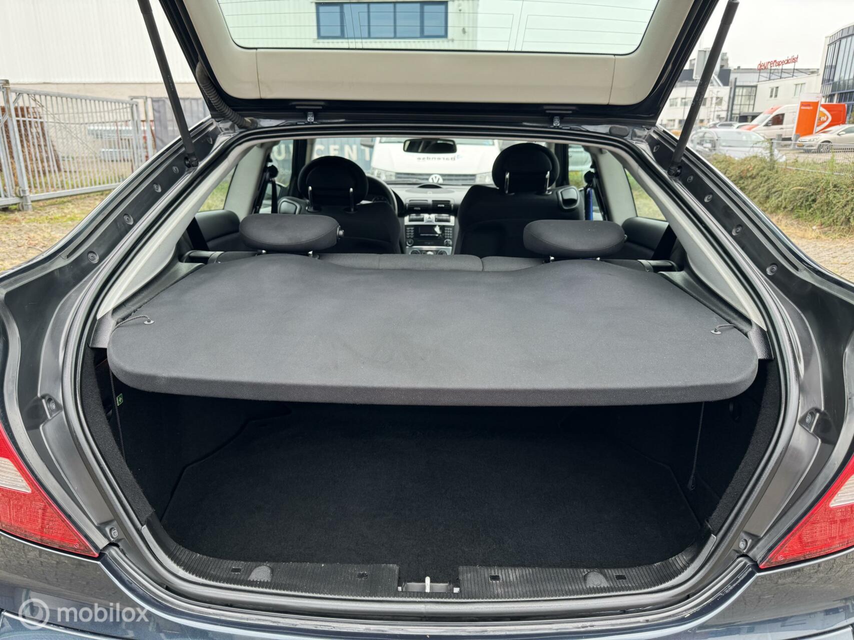 Foto van Mercedes C-klasse Sportcoupé