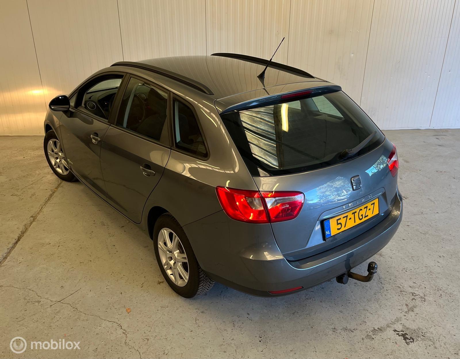 Foto van Seat Ibiza ST