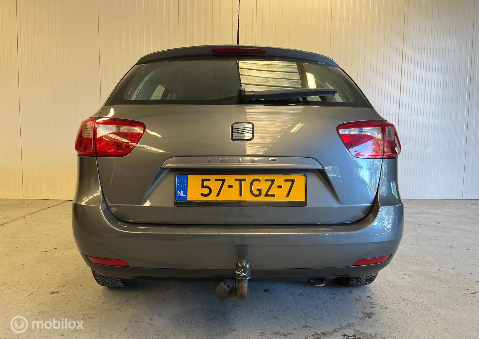 Foto van Seat Ibiza ST