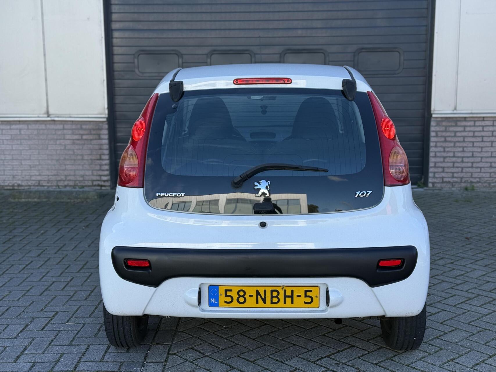 Foto van Peugeot Peugeot 107