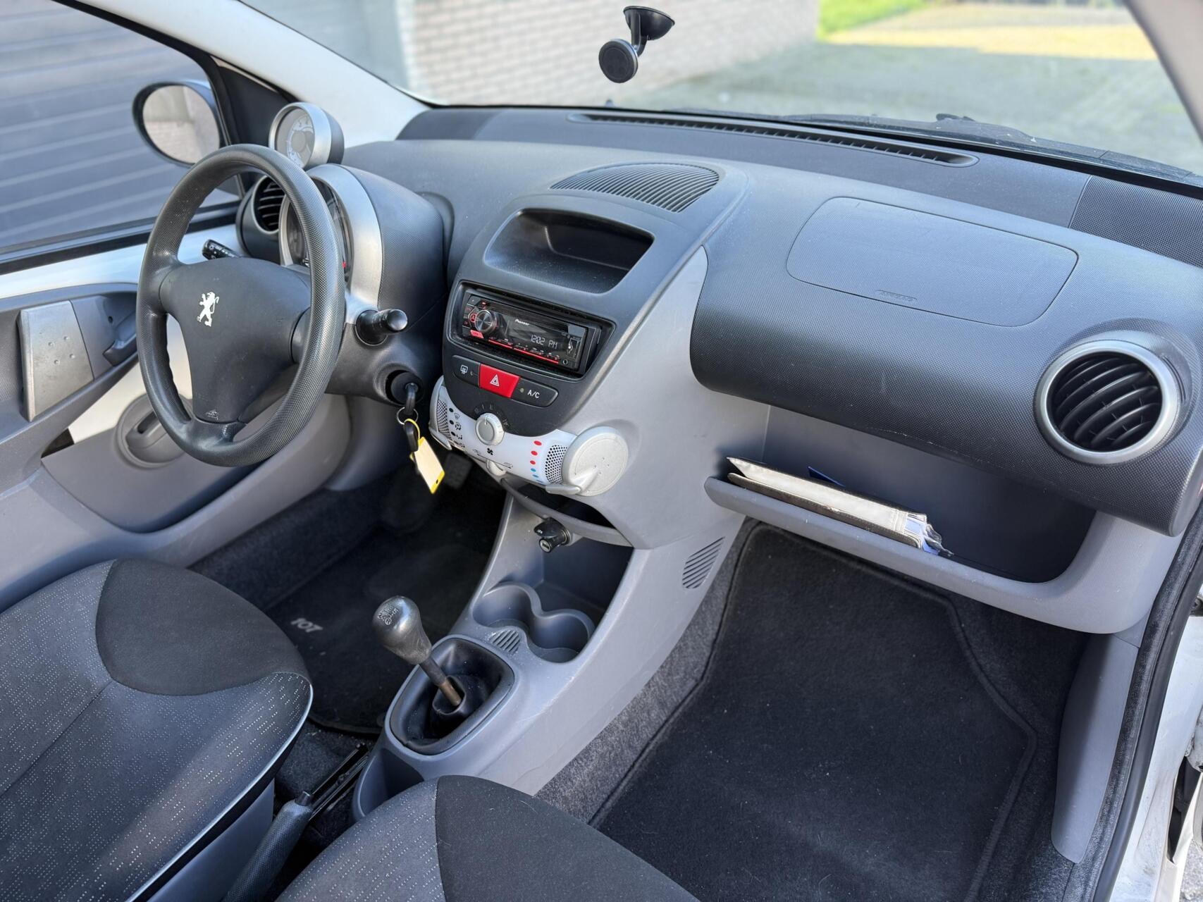Foto van Peugeot Peugeot 107