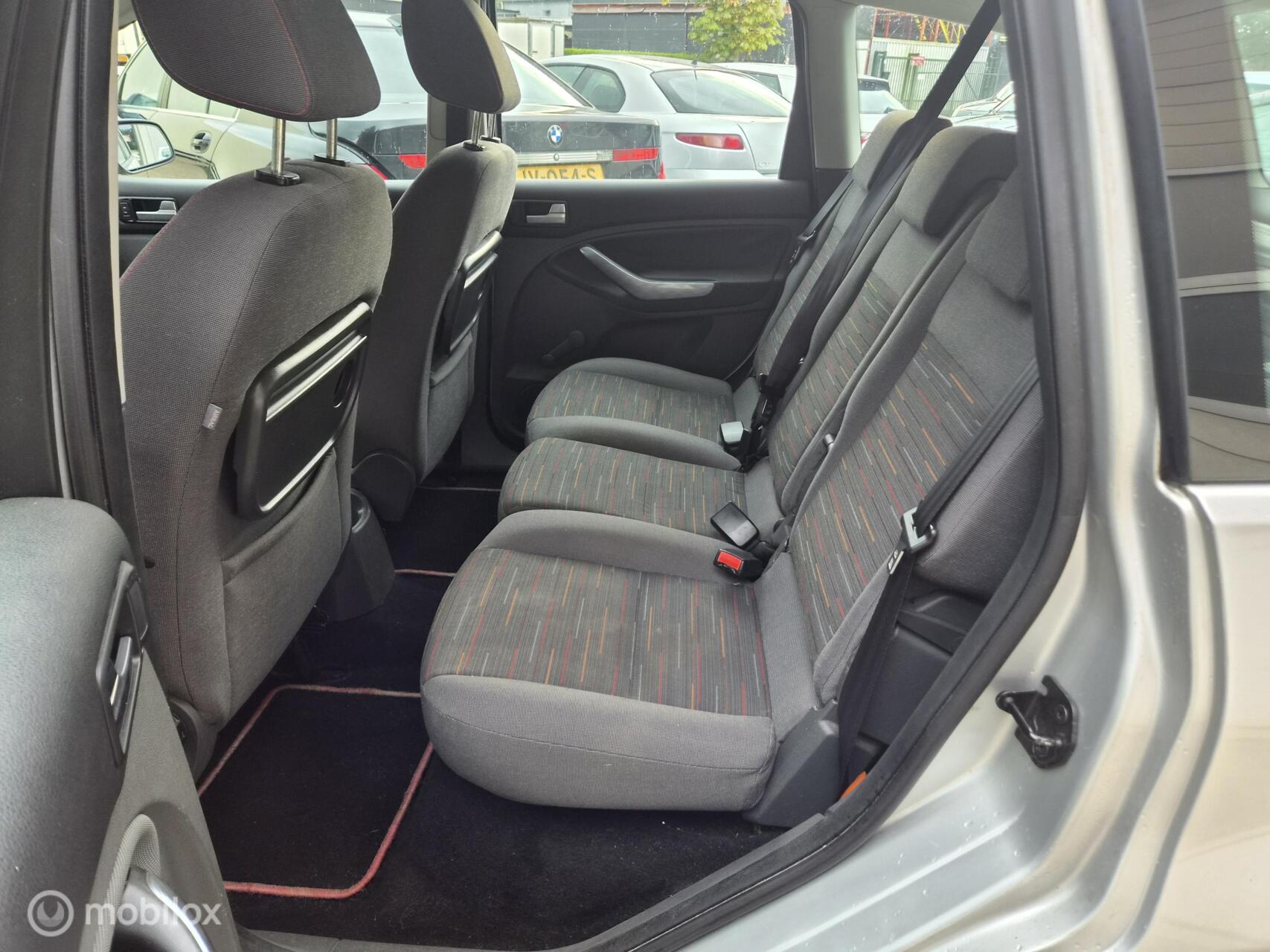 Foto van Ford C-max