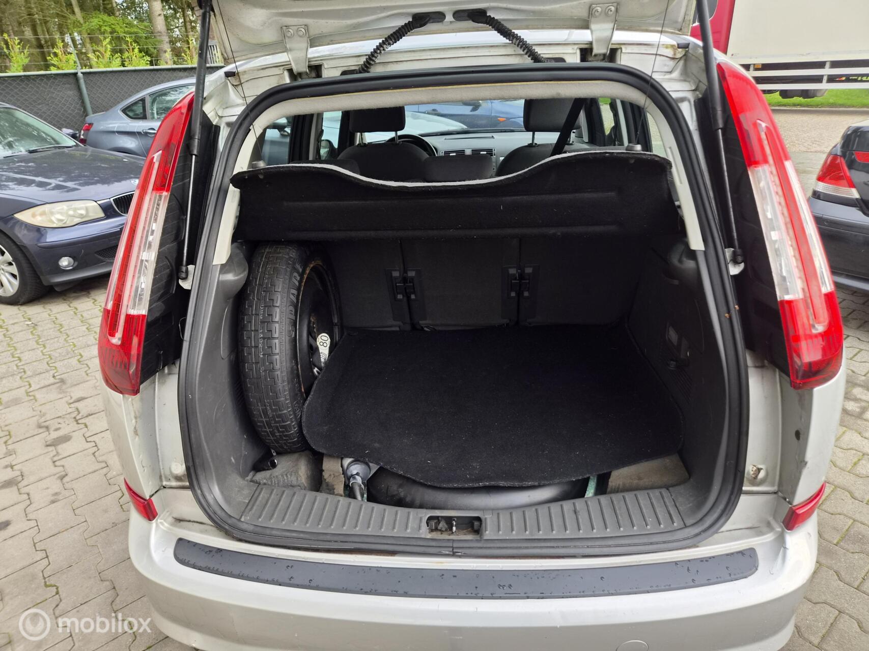 Foto van Ford C-max