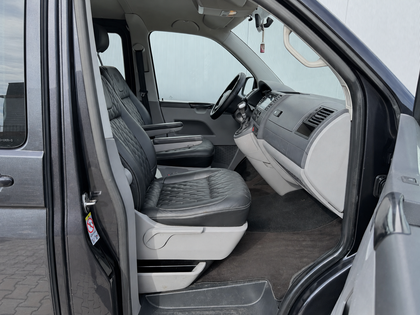 Foto van Volkswagen Transporter Bestel Tdi 96 KW Aut
