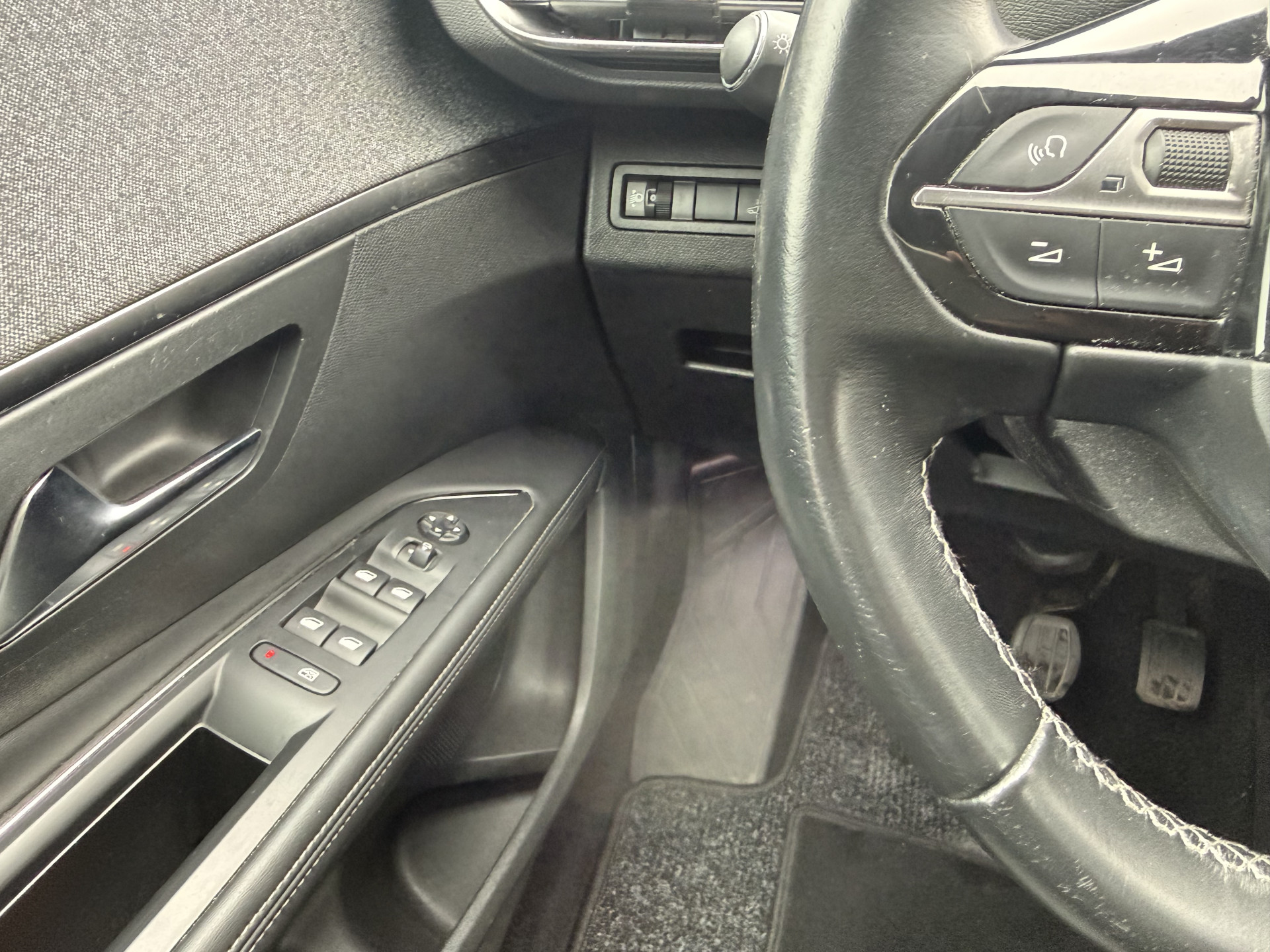 Foto van Peugeot 5008