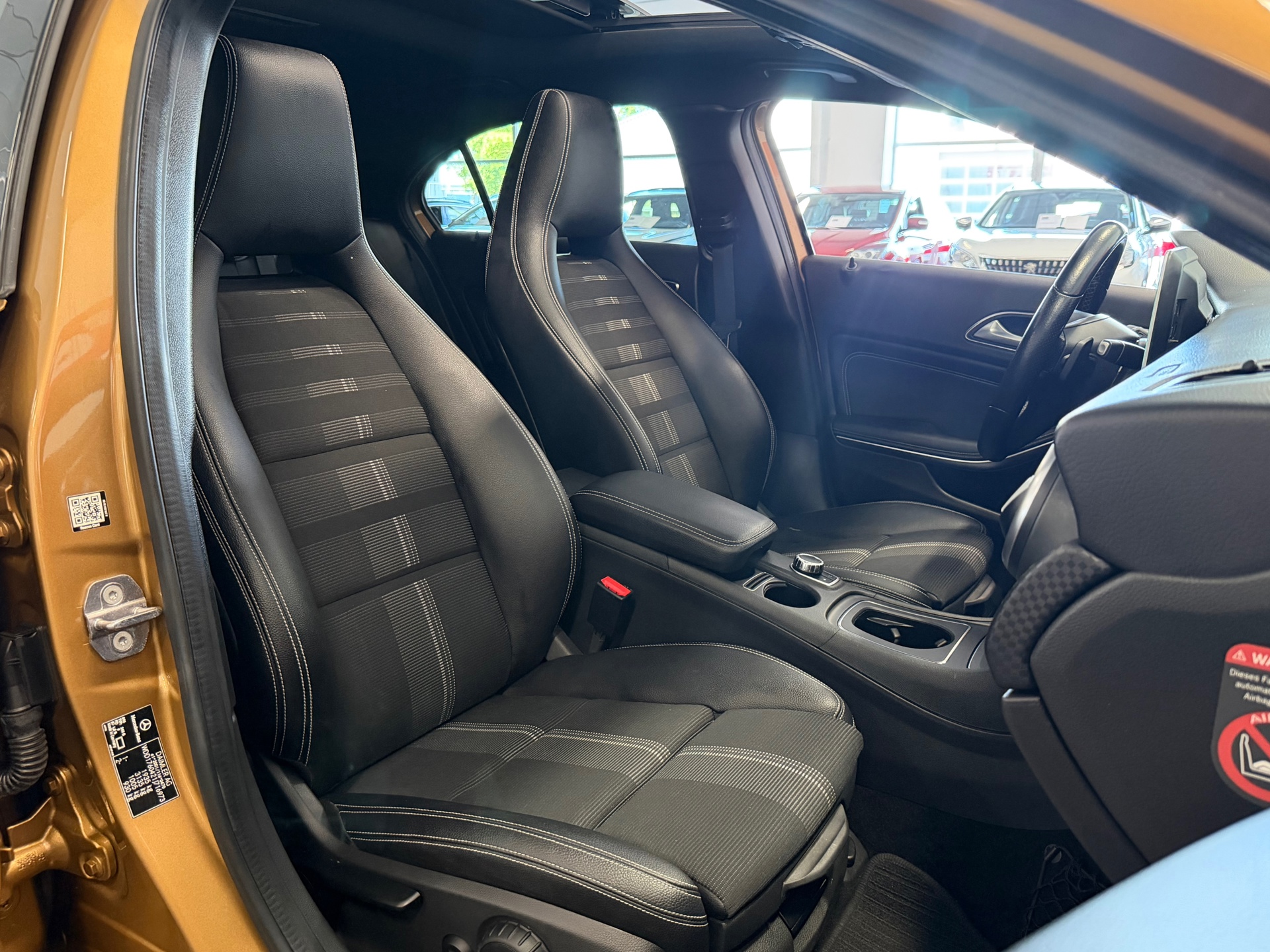 Foto van Mercedes-Benz A 180