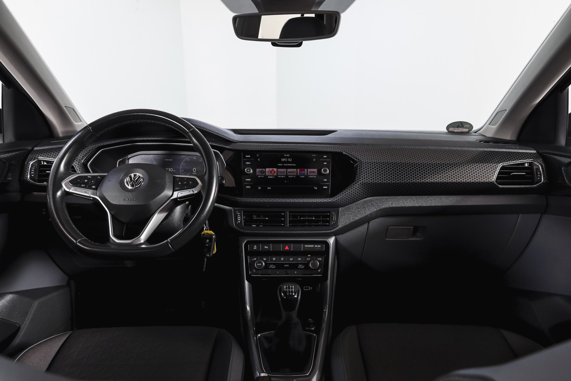 Foto van Volkswagen T-cross
