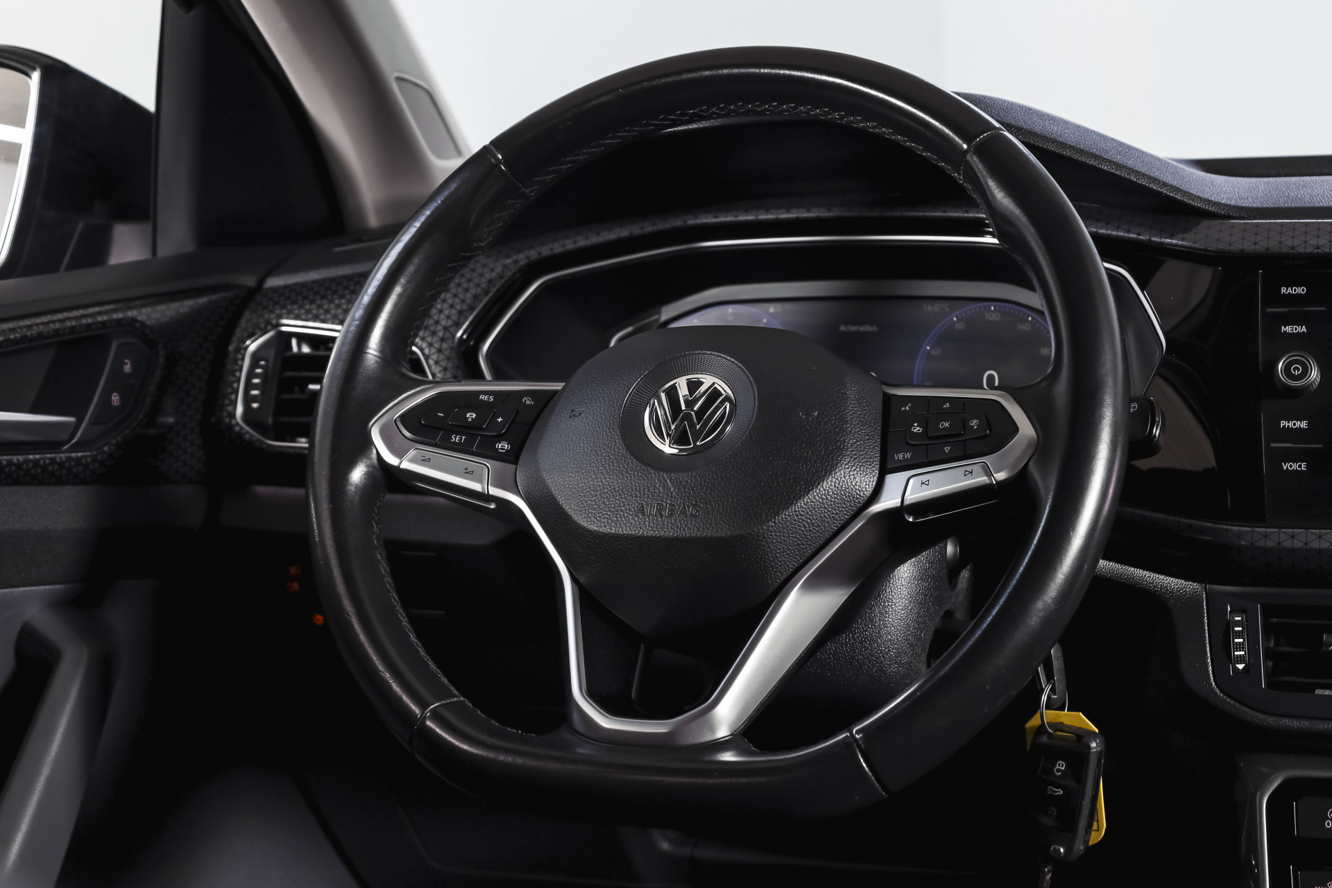 Foto van Volkswagen T-cross