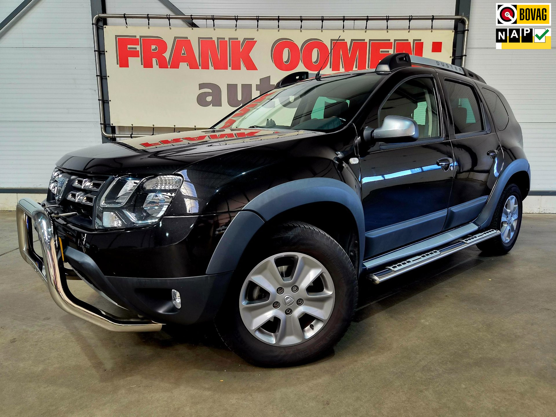 Dacia Duster 1.2 TCe 125PK  4x2 Prestige + NAP|OH historie|Trekhaak|Leder|Navi|Cruise|Airco|PDC|16"LMV 2016 - voorkant