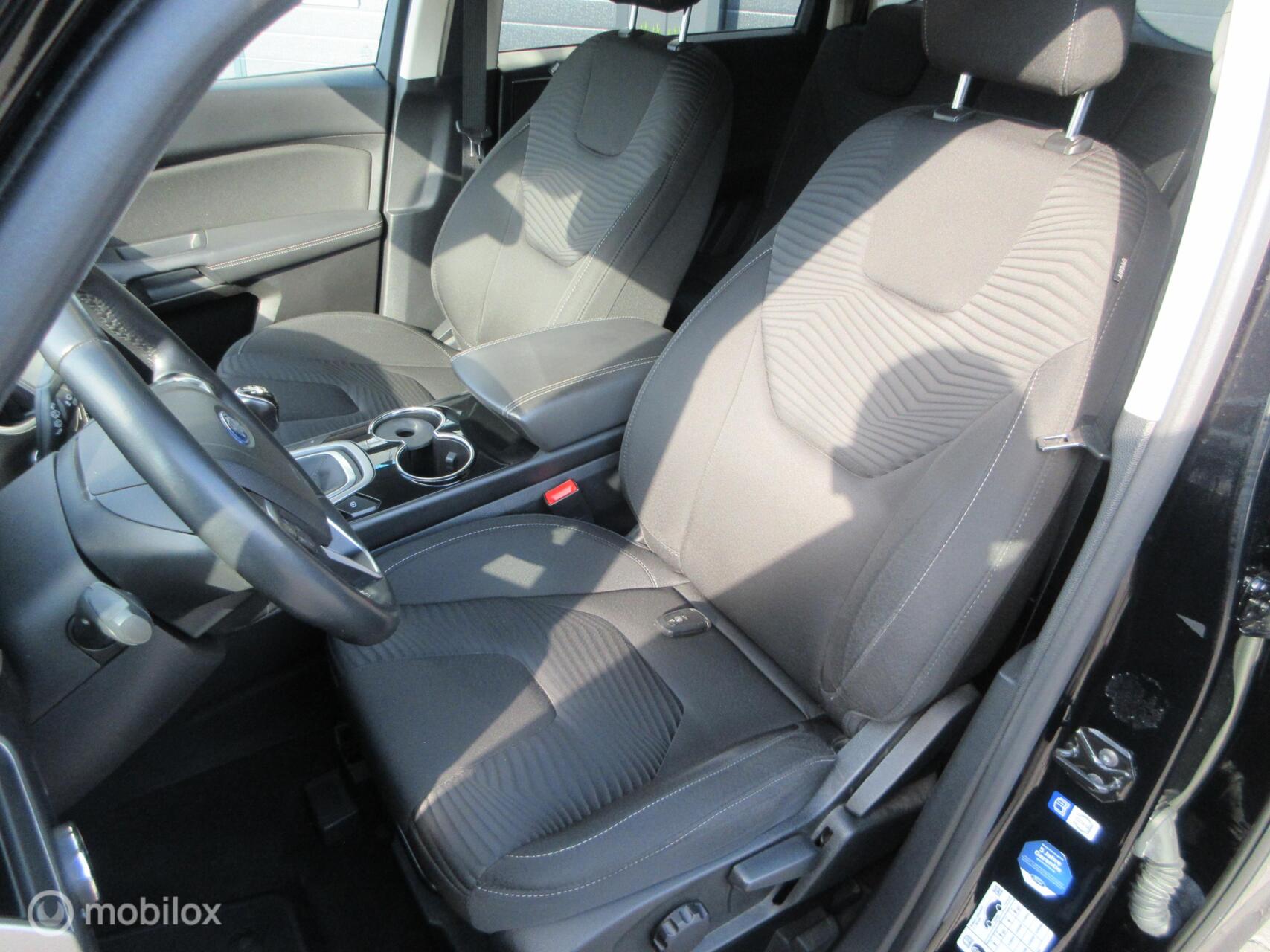 Foto van Ford S-max