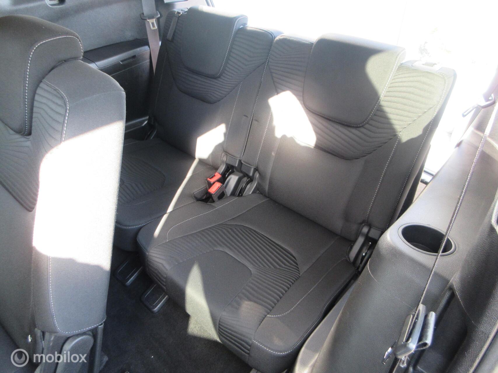 Foto van Ford S-max