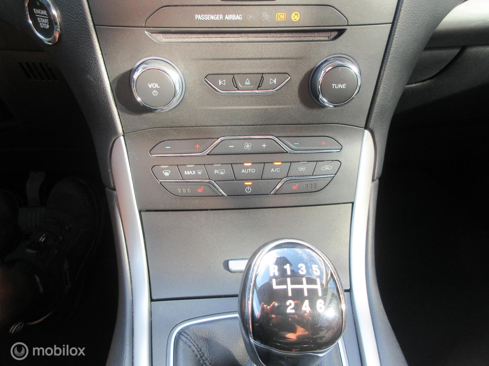 Foto van Ford S-max