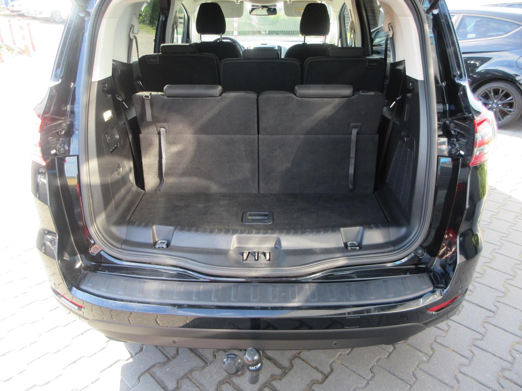 Foto van Ford S-max