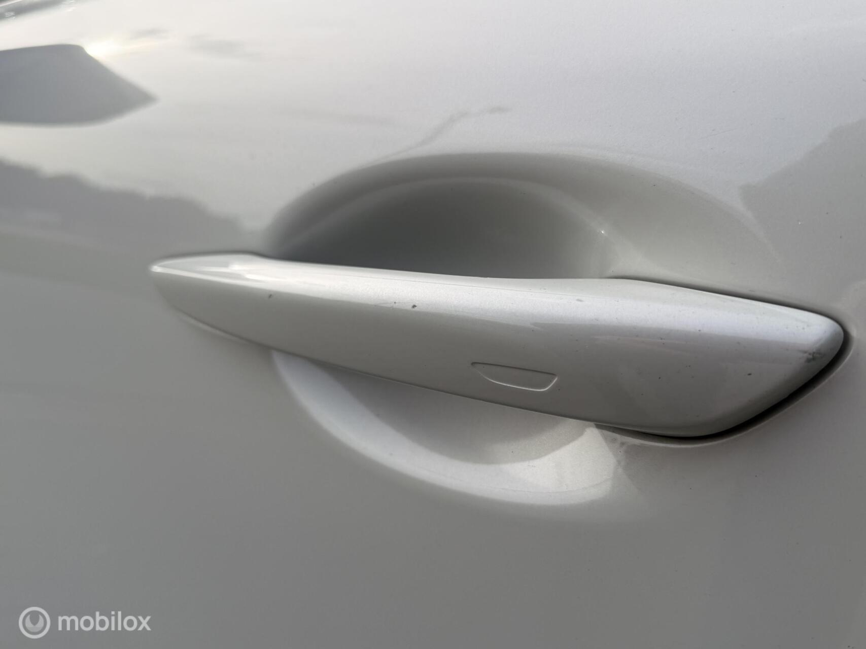 Foto van Mazda Mazda Mx-30