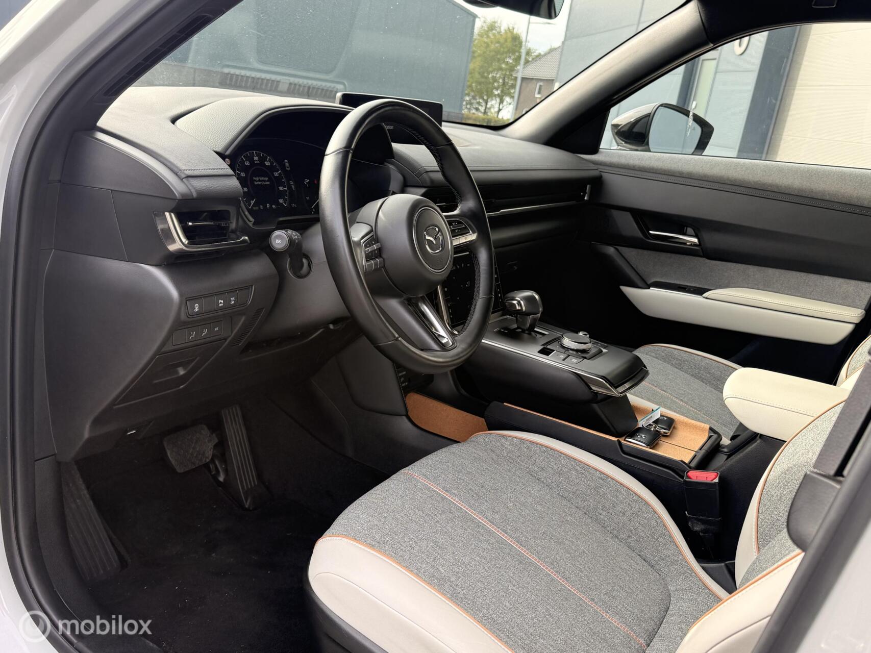 Foto van Mazda Mazda Mx-30
