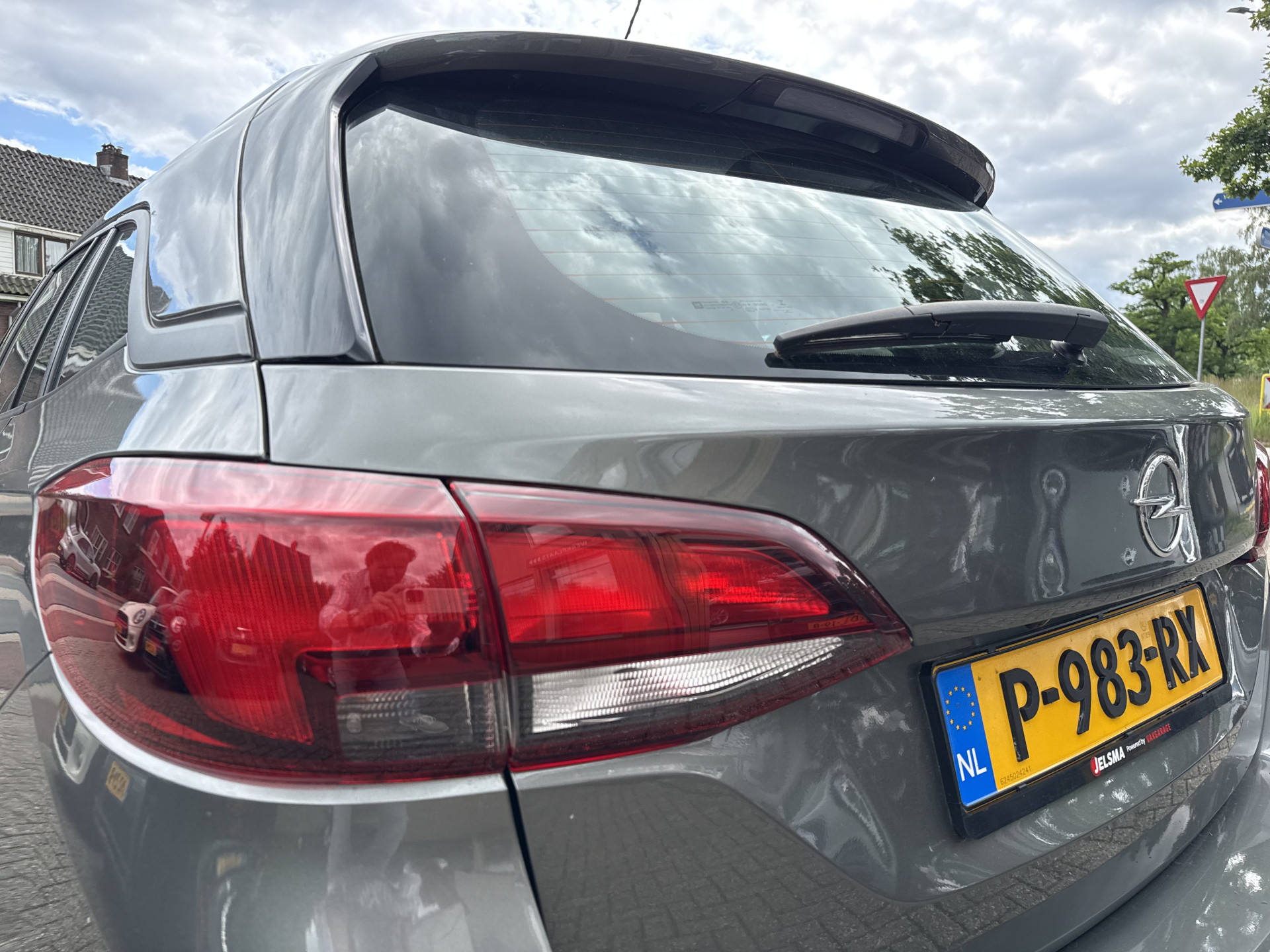 Foto van Opel Astra Sports Tourer+