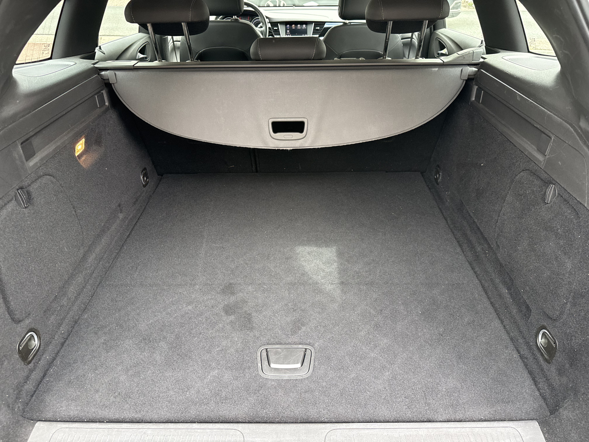 Foto van Opel Astra Sports Tourer+