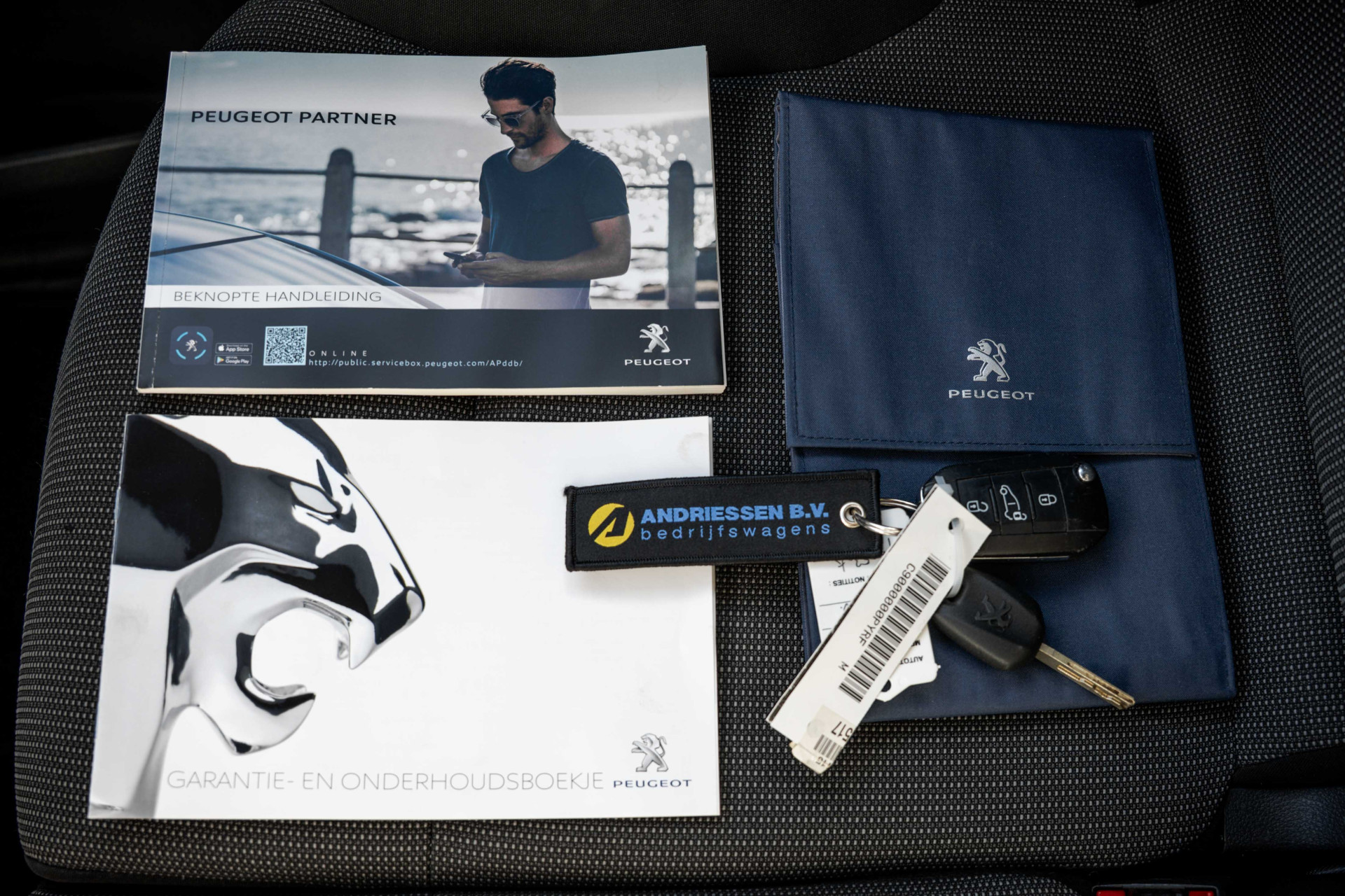 Foto van Peugeot Partner