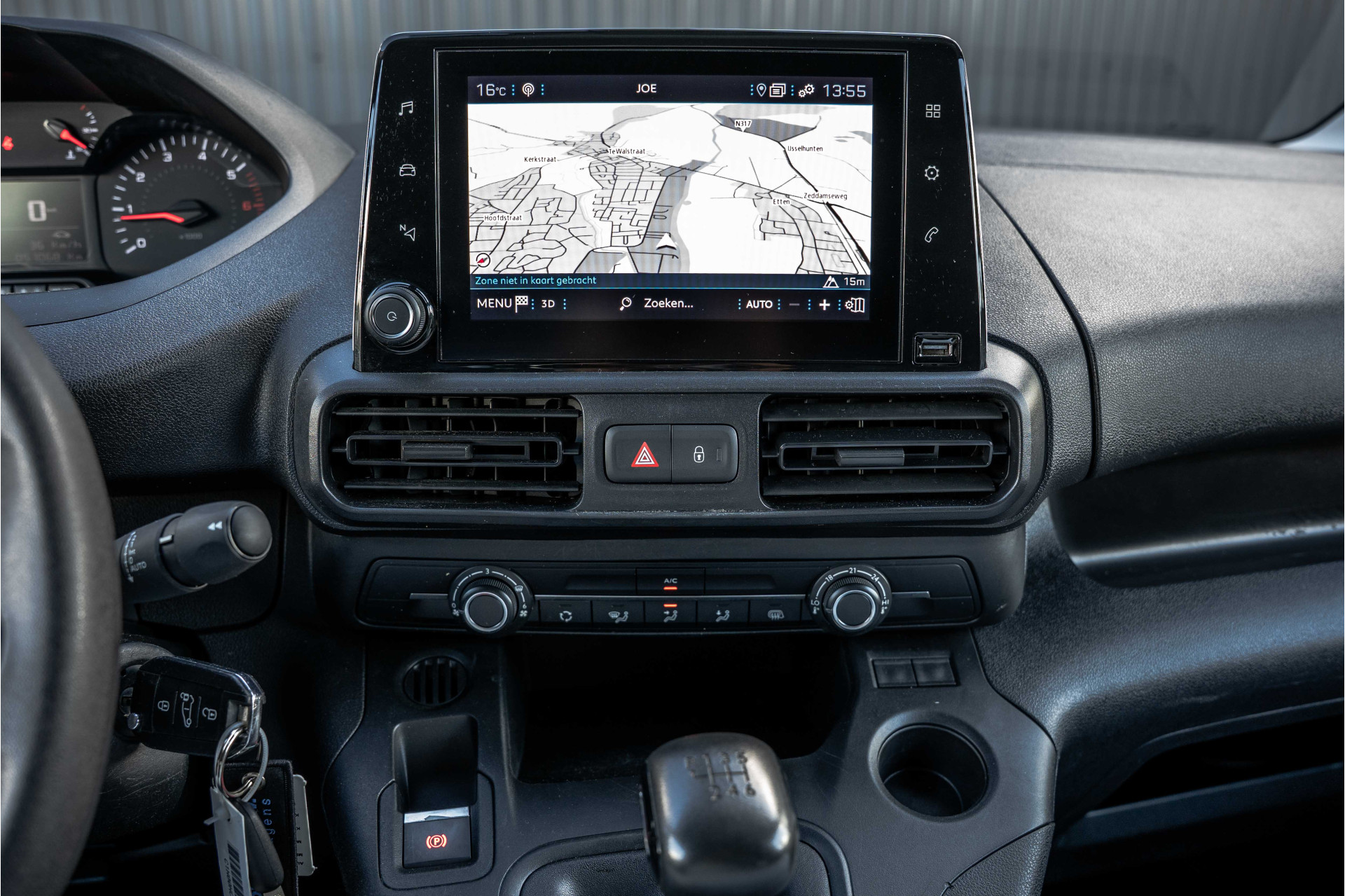 Foto van Peugeot Partner
