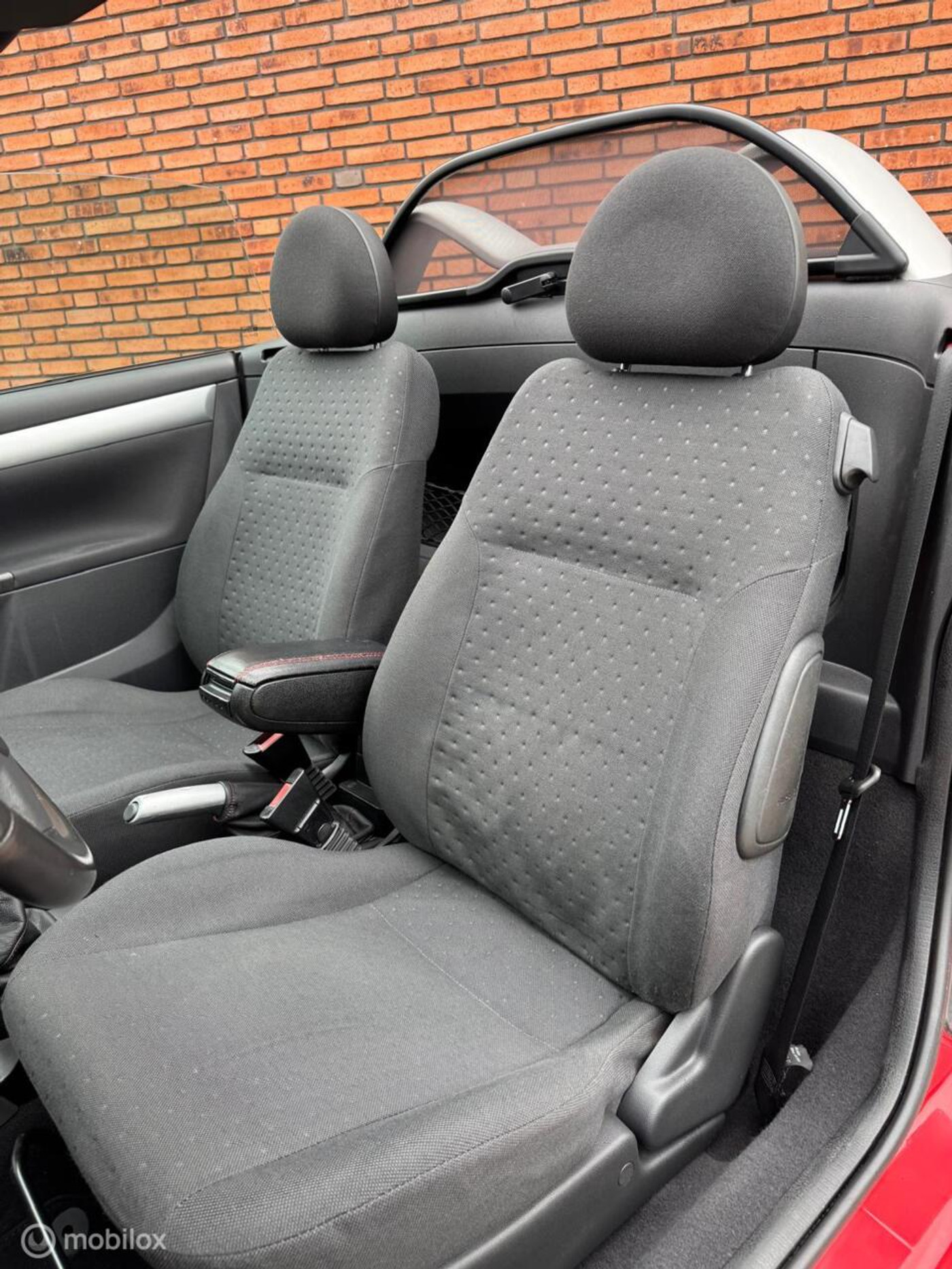 Foto van Opel Tigra Twintop
