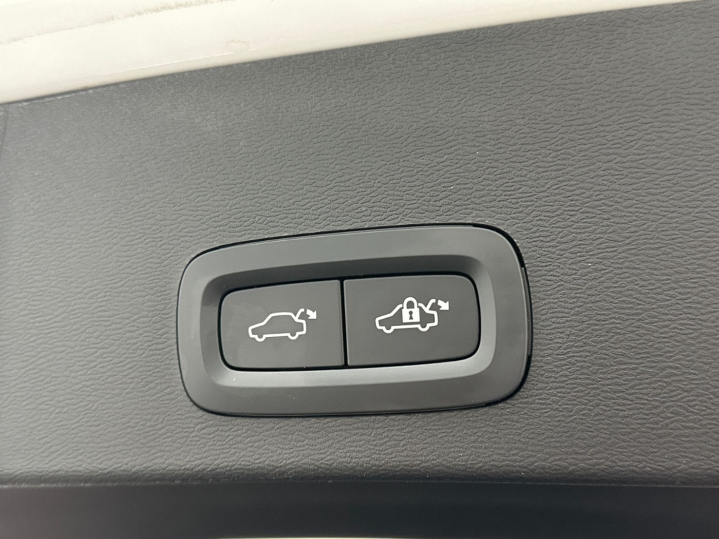 Foto van Volvo Ex40