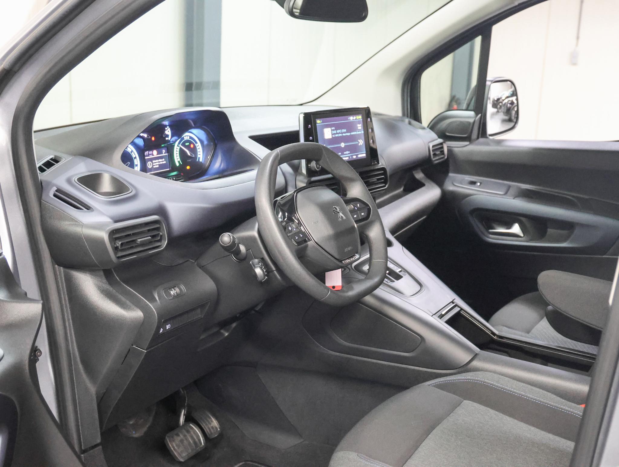 Foto van Peugeot E-rifter