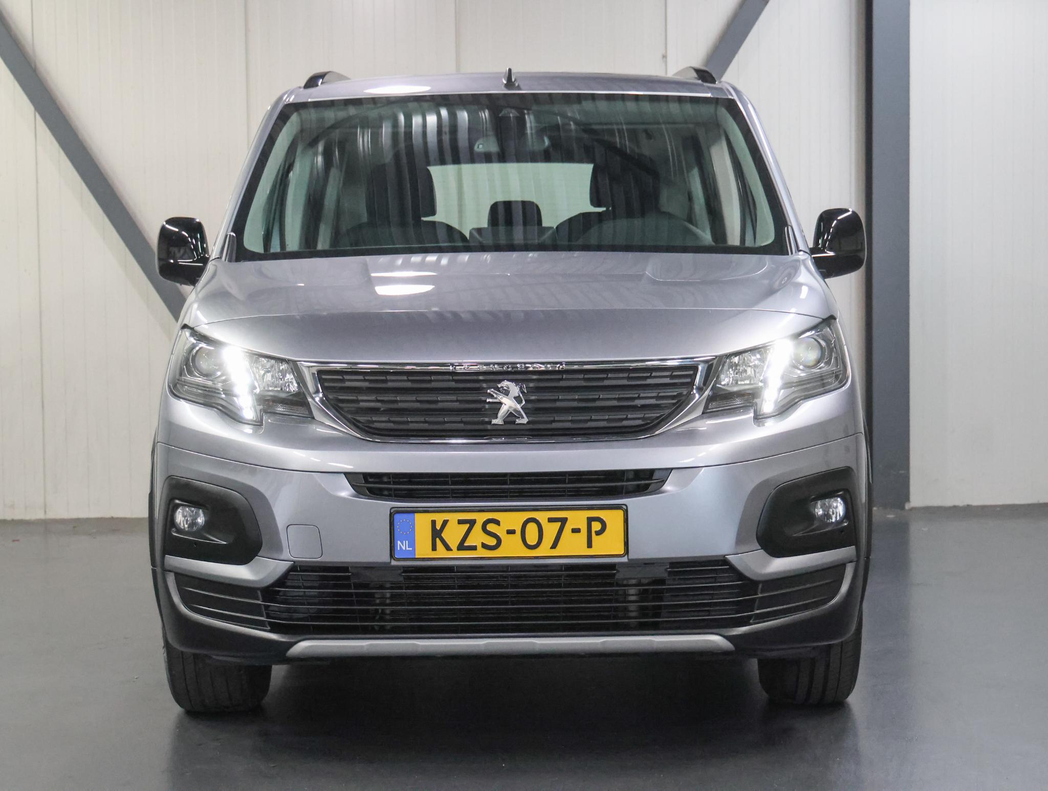 Foto van Peugeot E-rifter