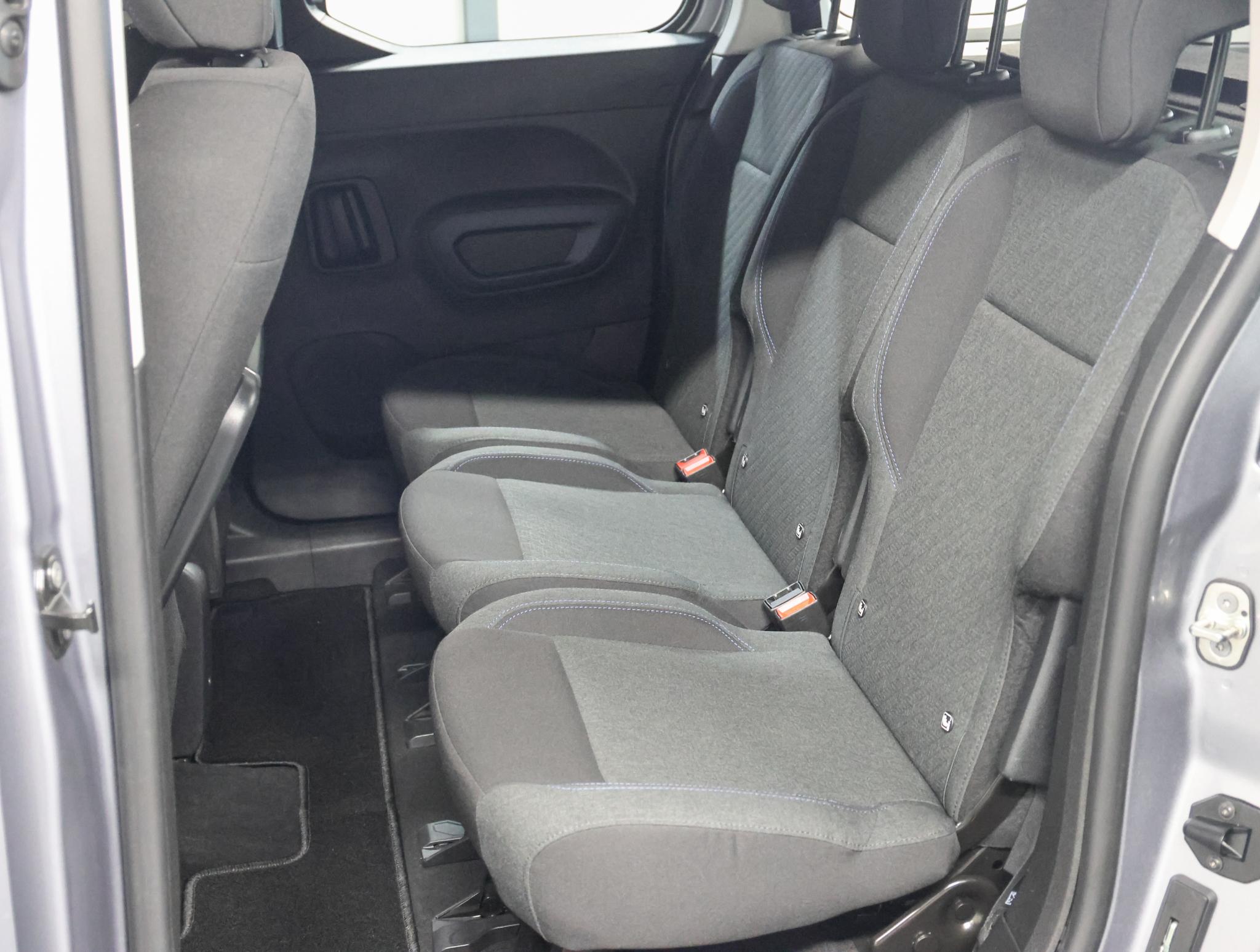 Foto van Peugeot E-rifter