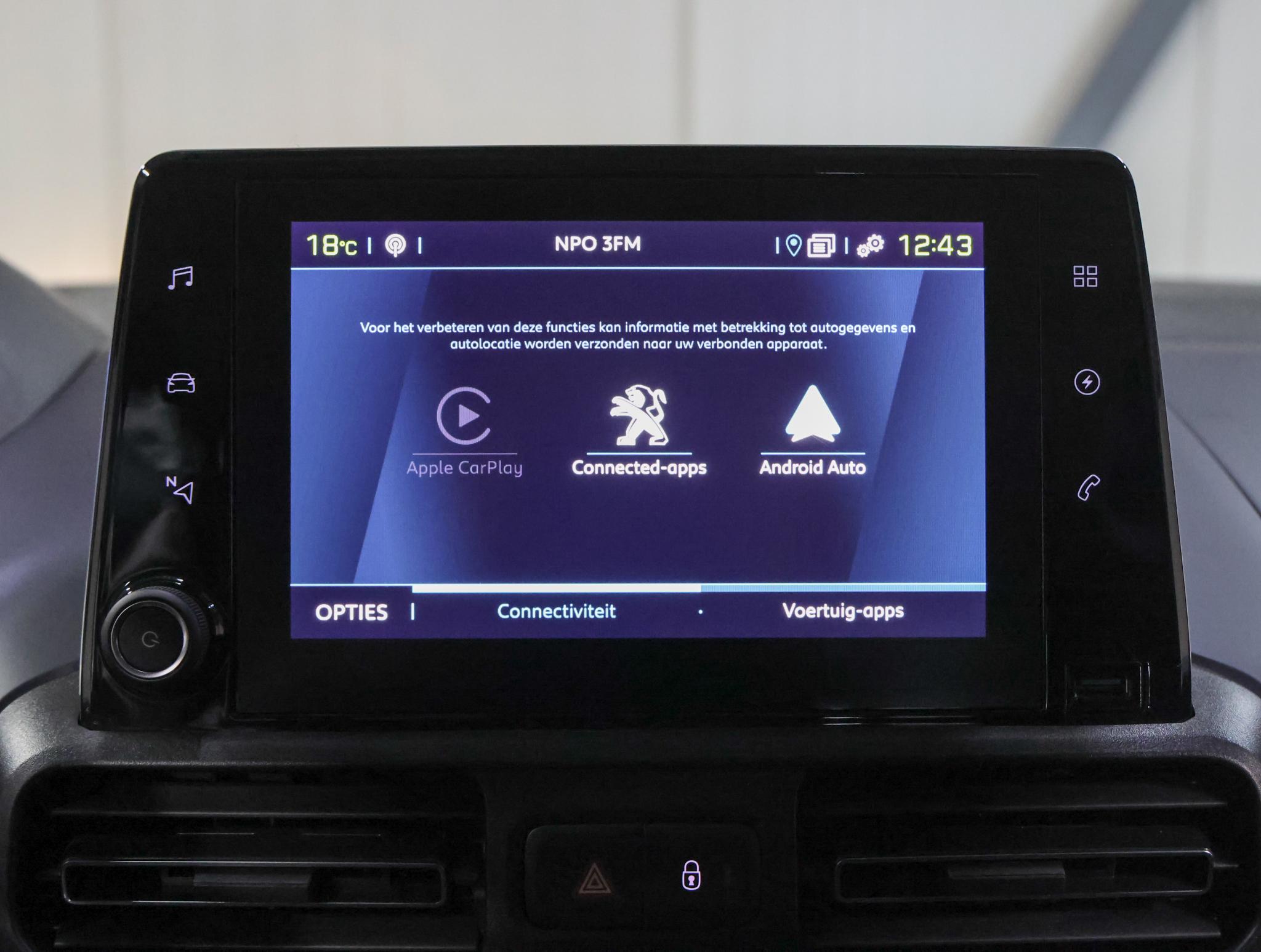 Foto van Peugeot E-rifter