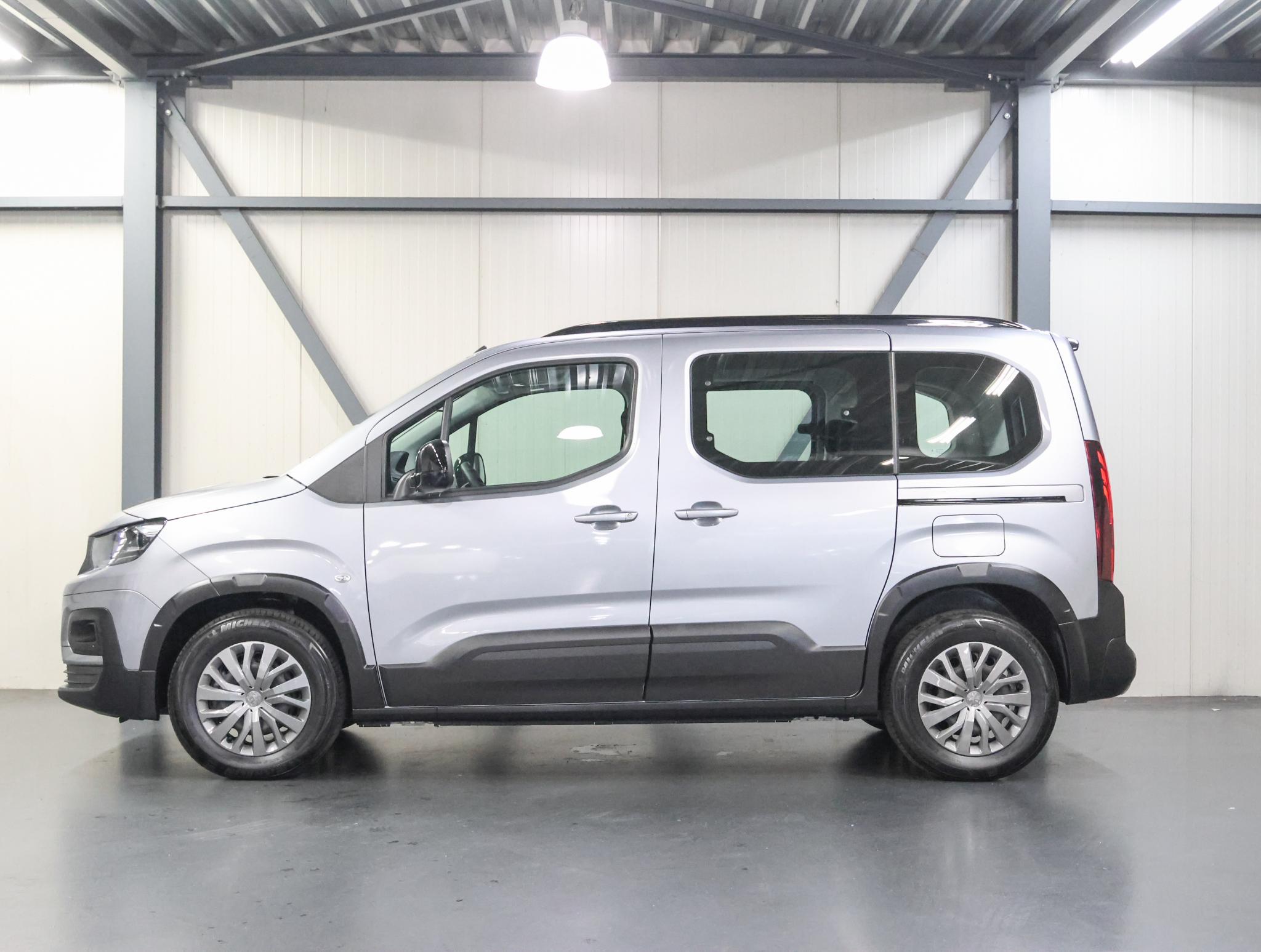 Foto van Peugeot E-rifter