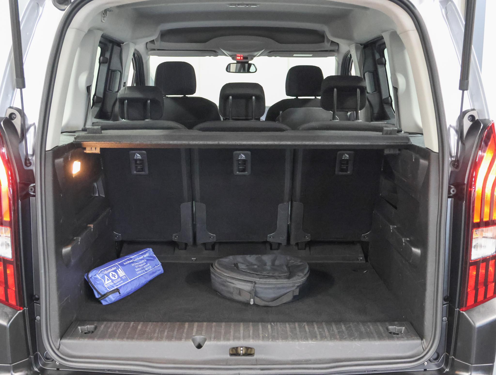 Foto van Peugeot E-rifter