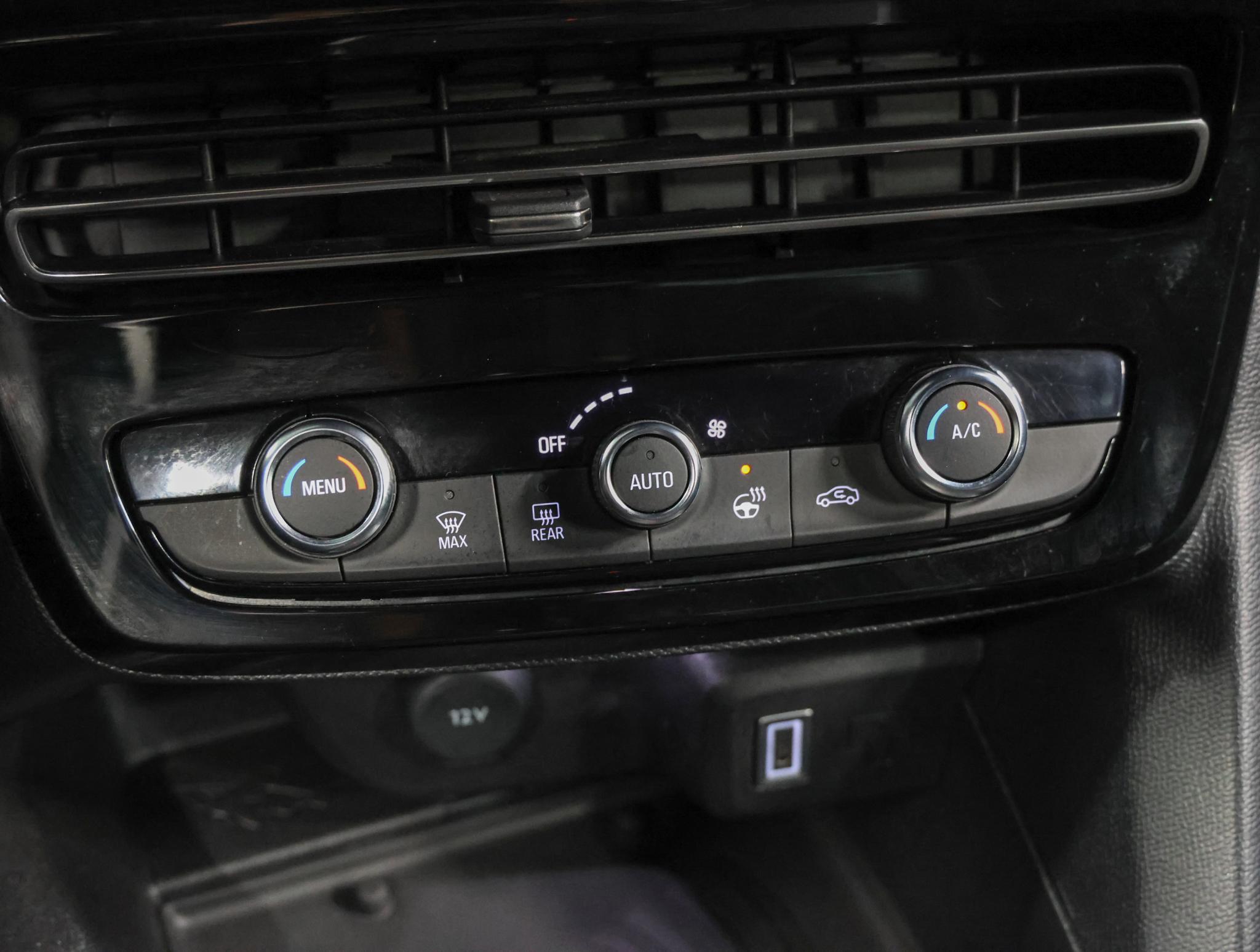 Foto van Opel Mokka Electric