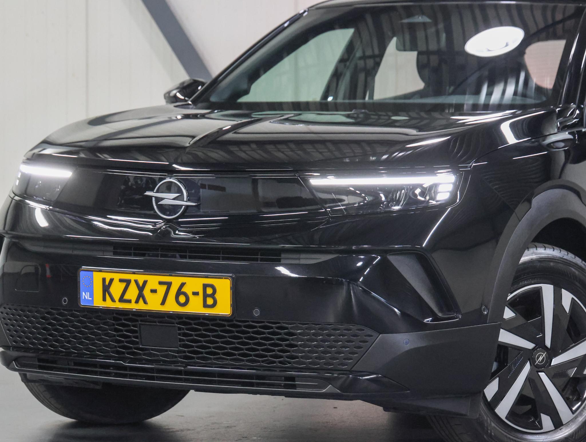 Foto van Opel Mokka Electric