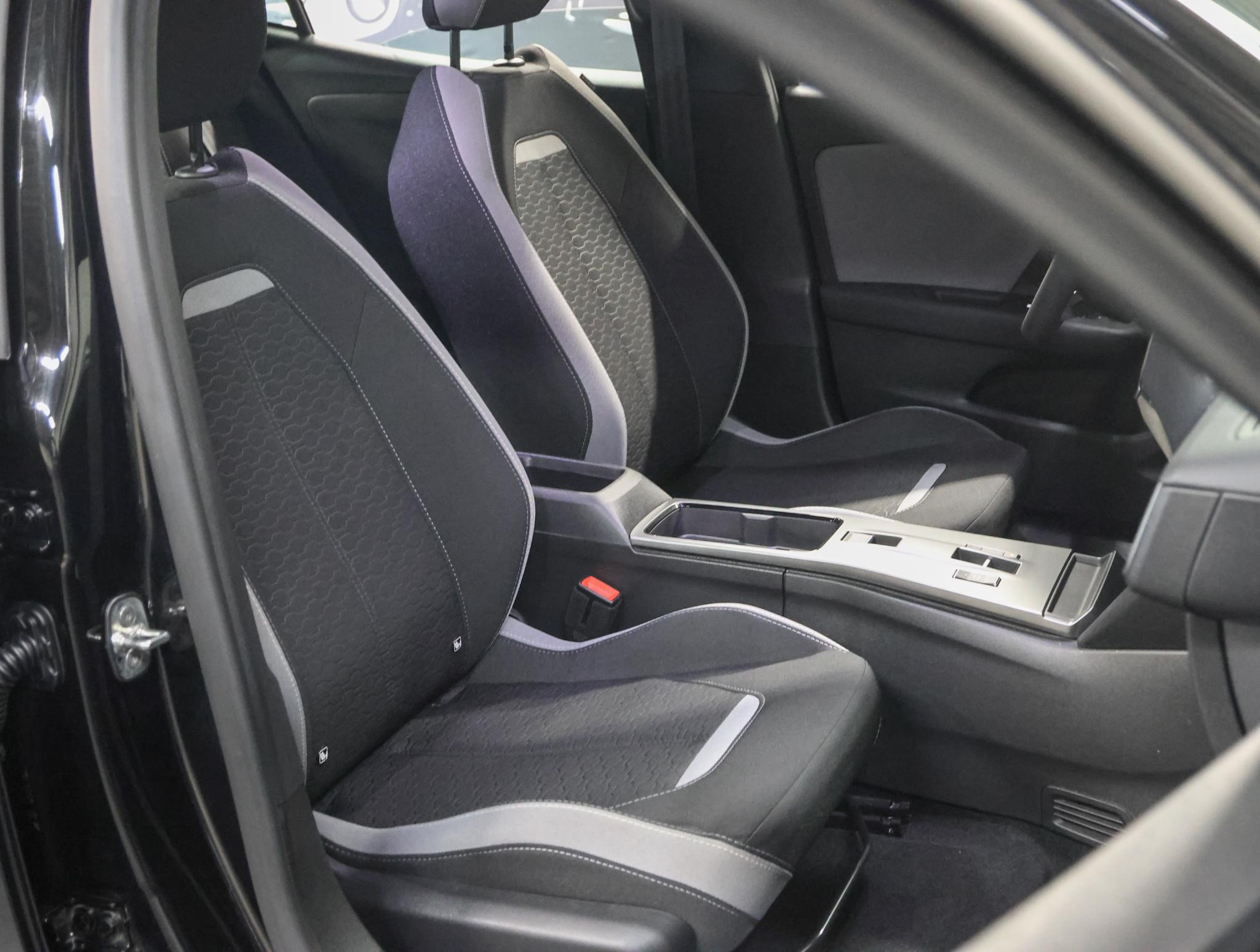 Foto van Opel Mokka Electric