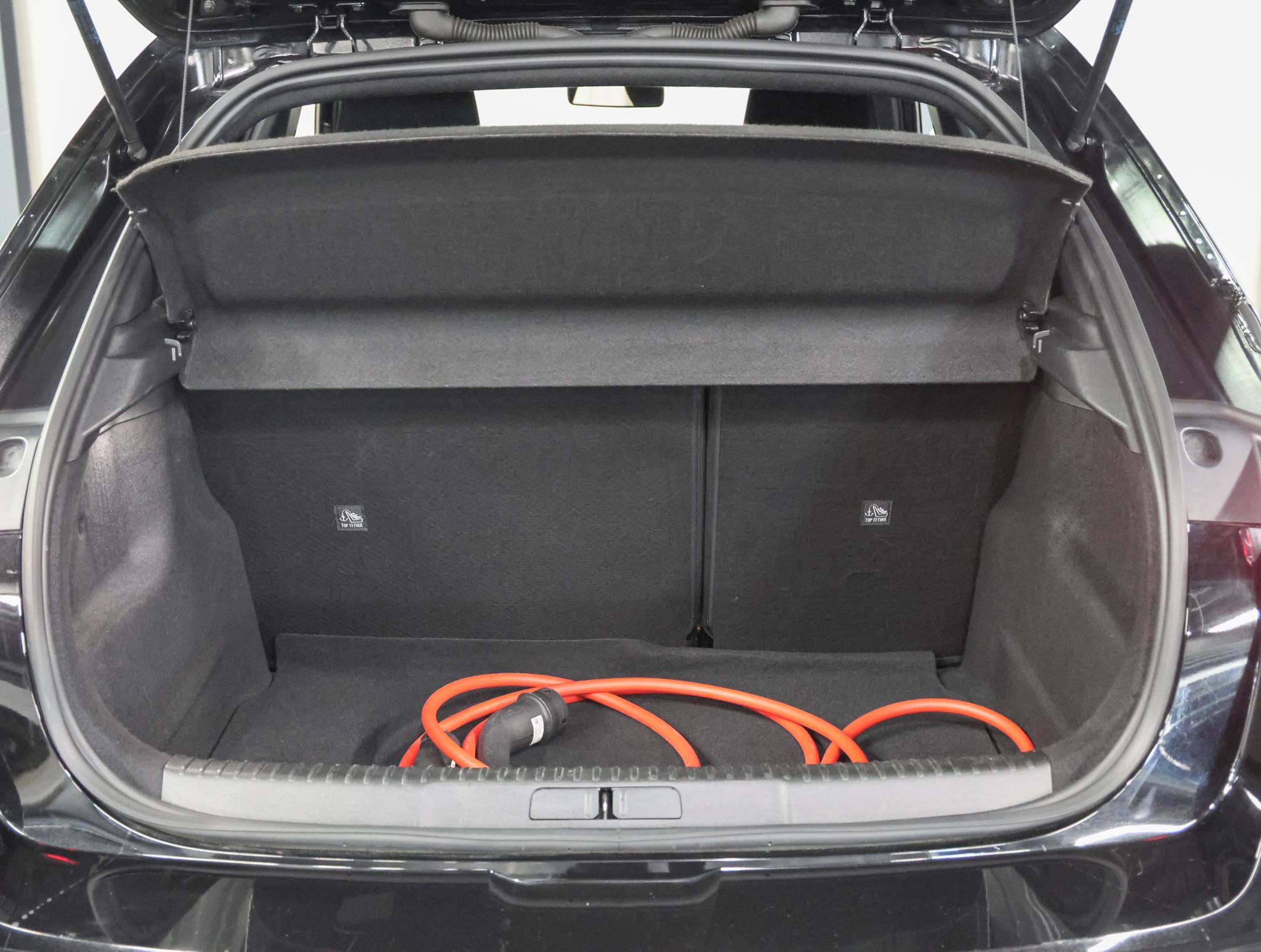 Foto van Opel Mokka Electric