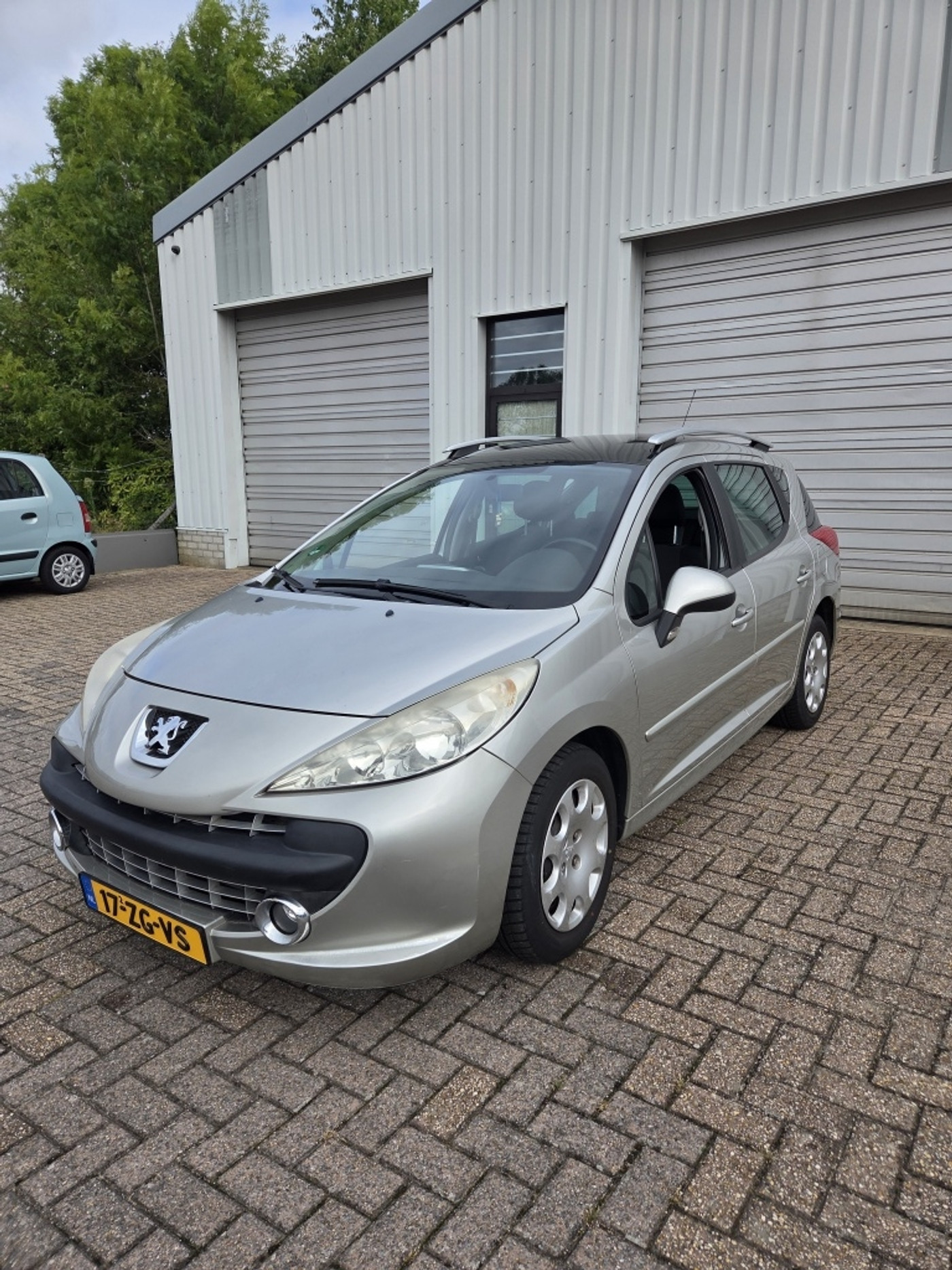 Peugeot 207 1.6 VTi XS 2008 - voorkant