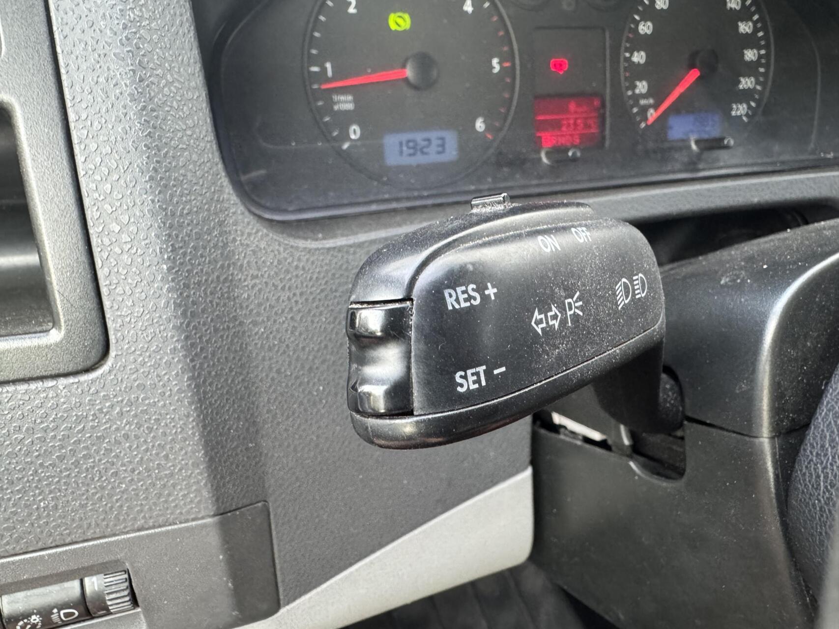 Foto van Volkswagen Transporter Bestel D 128 KW Aut
